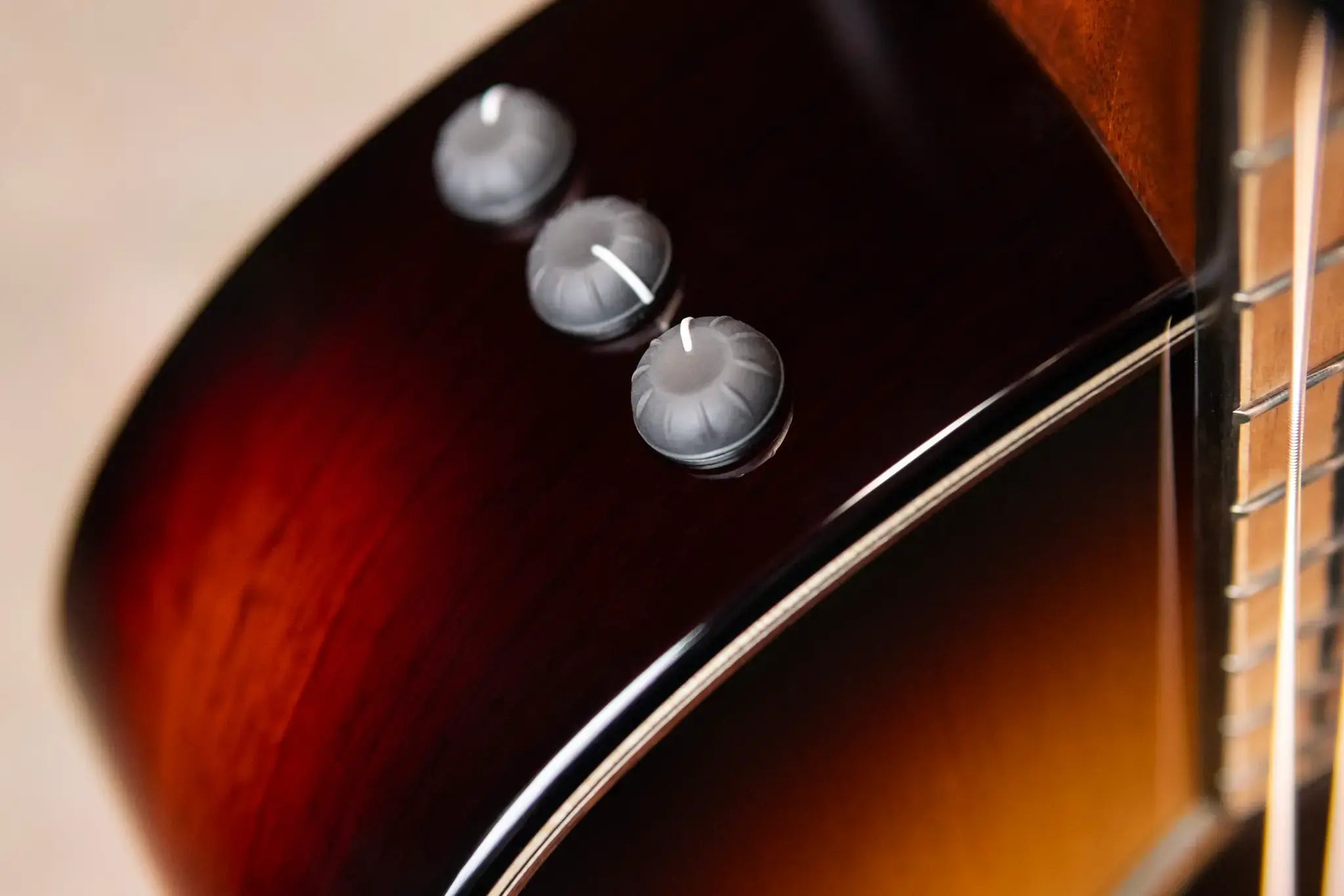 Taylor Builder's Edition 814ce Grand Auditorium Acoustic/Electric Guitar - Shaded Edge Burst with Hardshell Case - Factory Demo