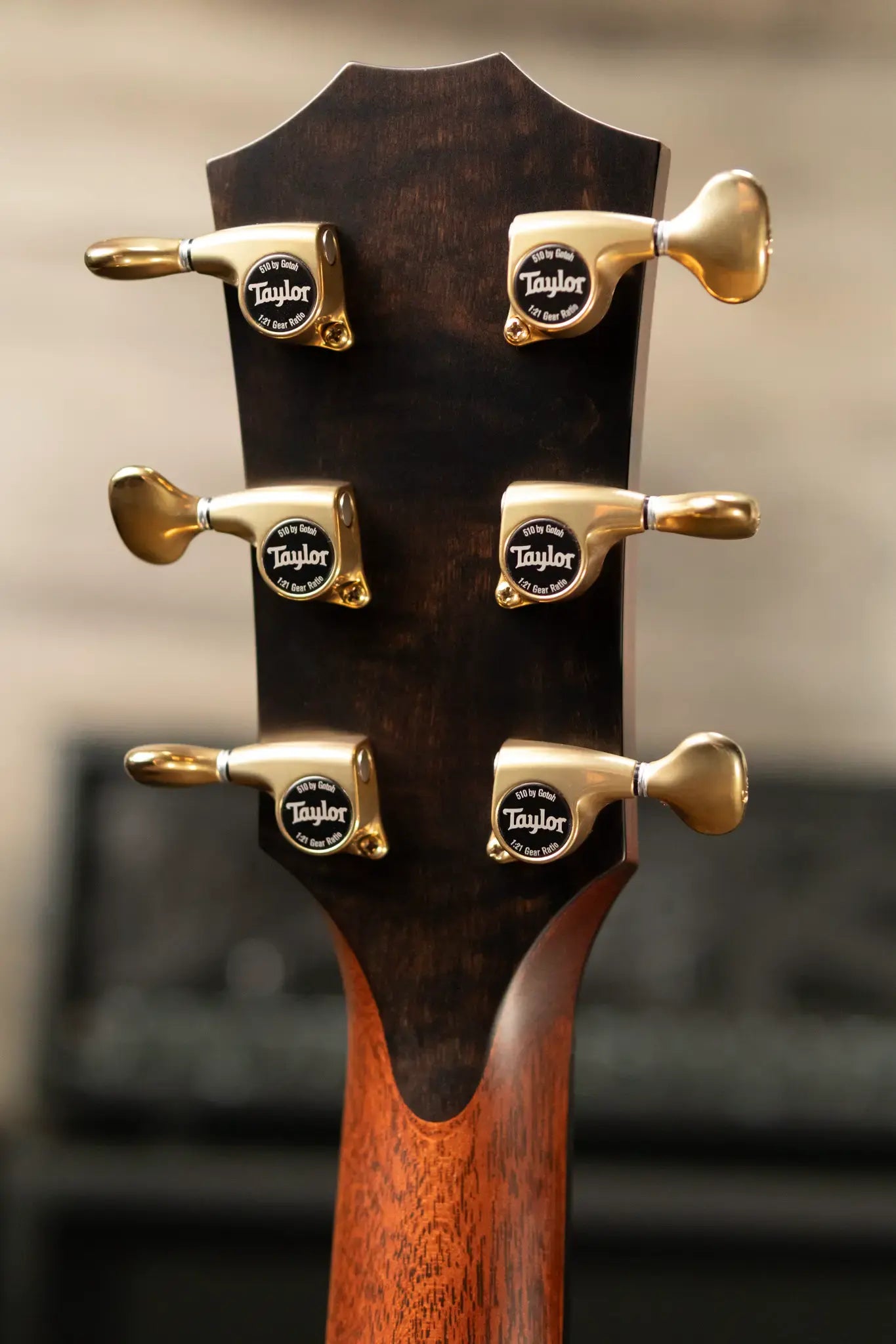Taylor Builder's Edition 914ce Grand Auditorium Acoustic/Electric Guitar - Wild Honey Burst with Hardshell Case - Factory Demo