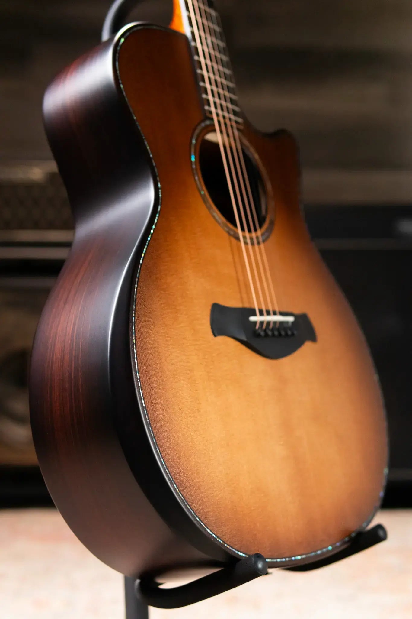 Taylor Builder's Edition 914ce Grand Auditorium Acoustic/Electric Guitar - Wild Honey Burst with Hardshell Case - Factory Demo