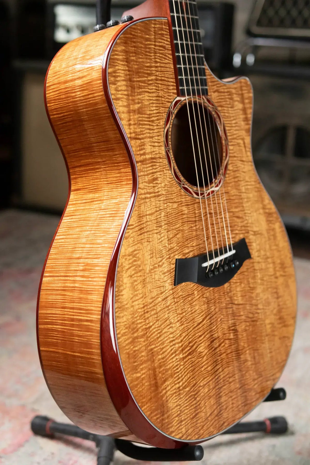 Taylor Custom Shop Master Grade Koa Grand Auditorium Acoustic/Electric Guitar with Hardshell Case - Used