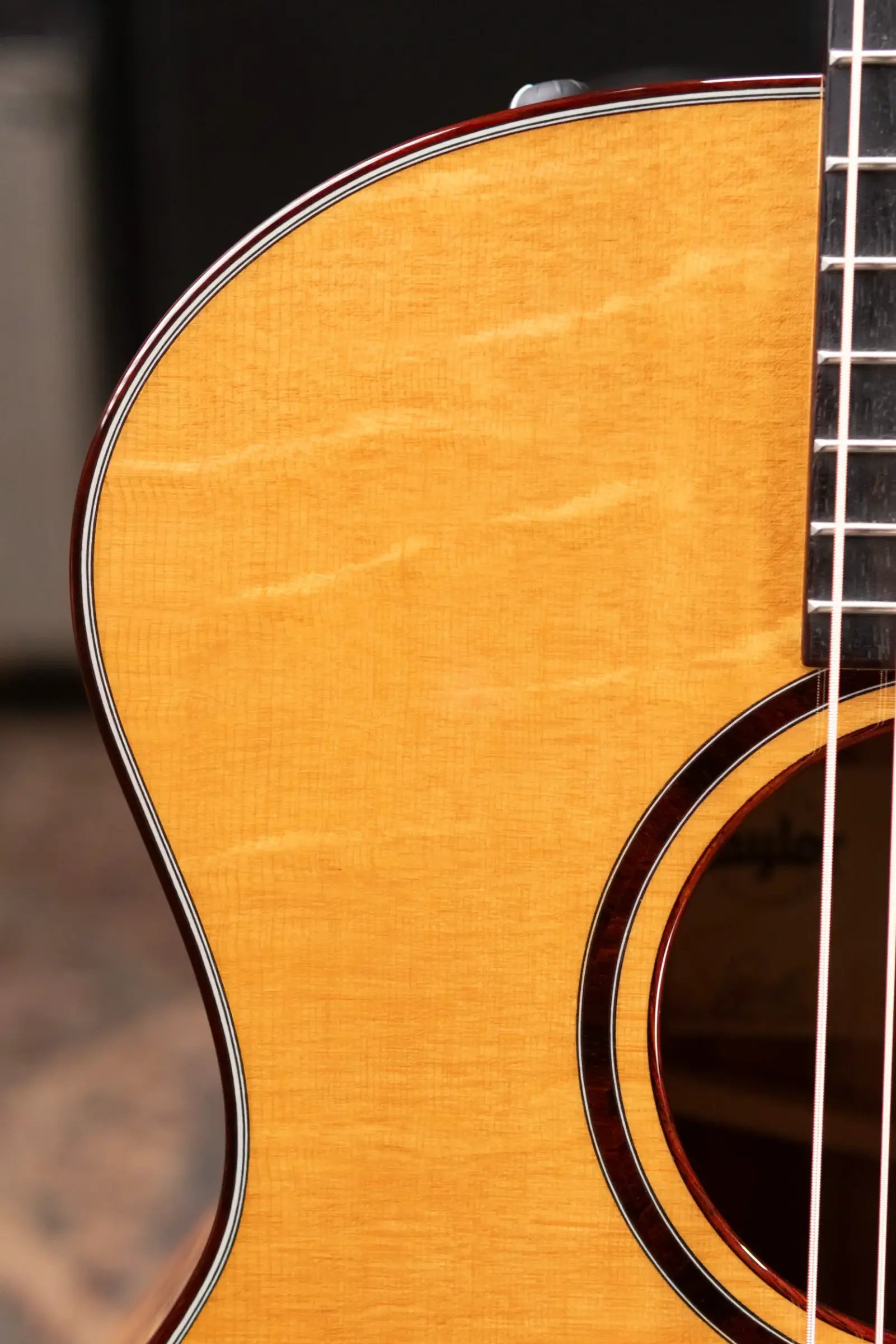 Taylor Custom Shop #12685 Grand Auditorium Acoustic/Electric Guitar with Hardshell Case