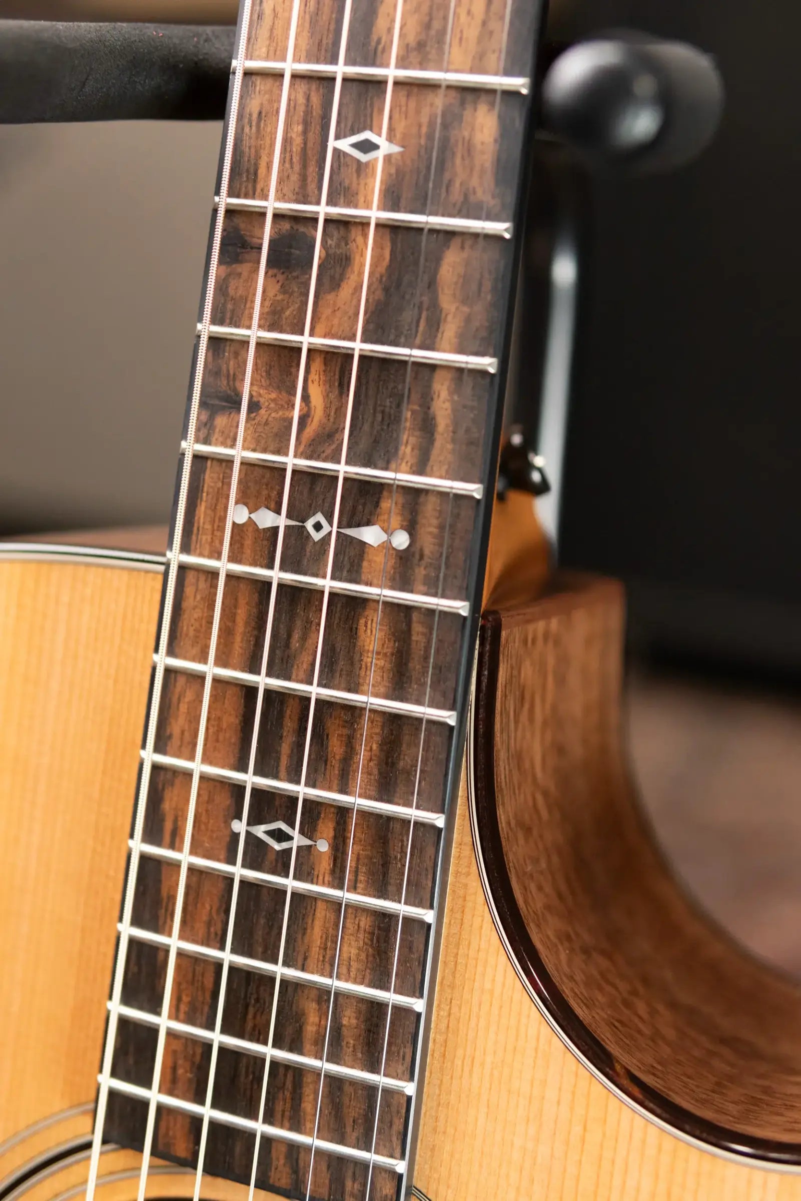 Taylor Custom Shop 312ce 12-Fret Grand Concert Acoustic/Electric Guitar - Walnut/Cedar with Hardshell Case - Factory Demo