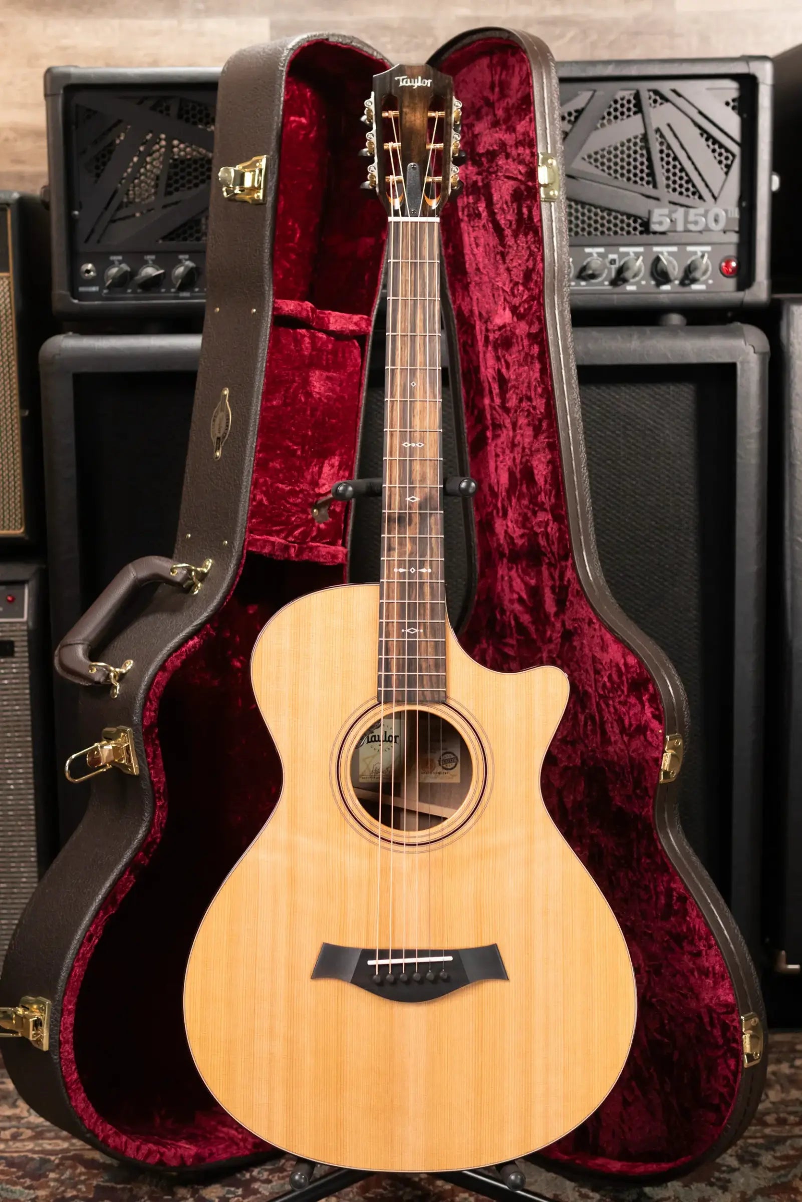 Taylor Custom Shop 312ce 12-Fret Grand Concert Acoustic/Electric Guitar - Walnut/Cedar with Hardshell Case - Factory Demo