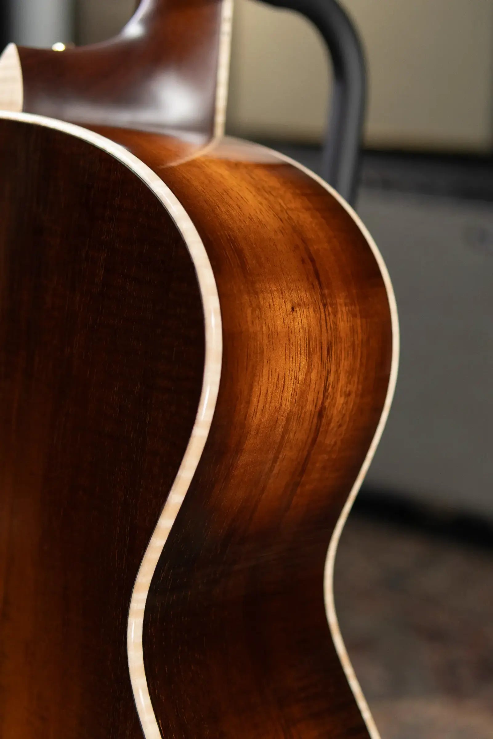 Taylor Custom Shop #C0712 Gold Label Super Auditorium Acoustic/Electric Guitar with Hardshell Case