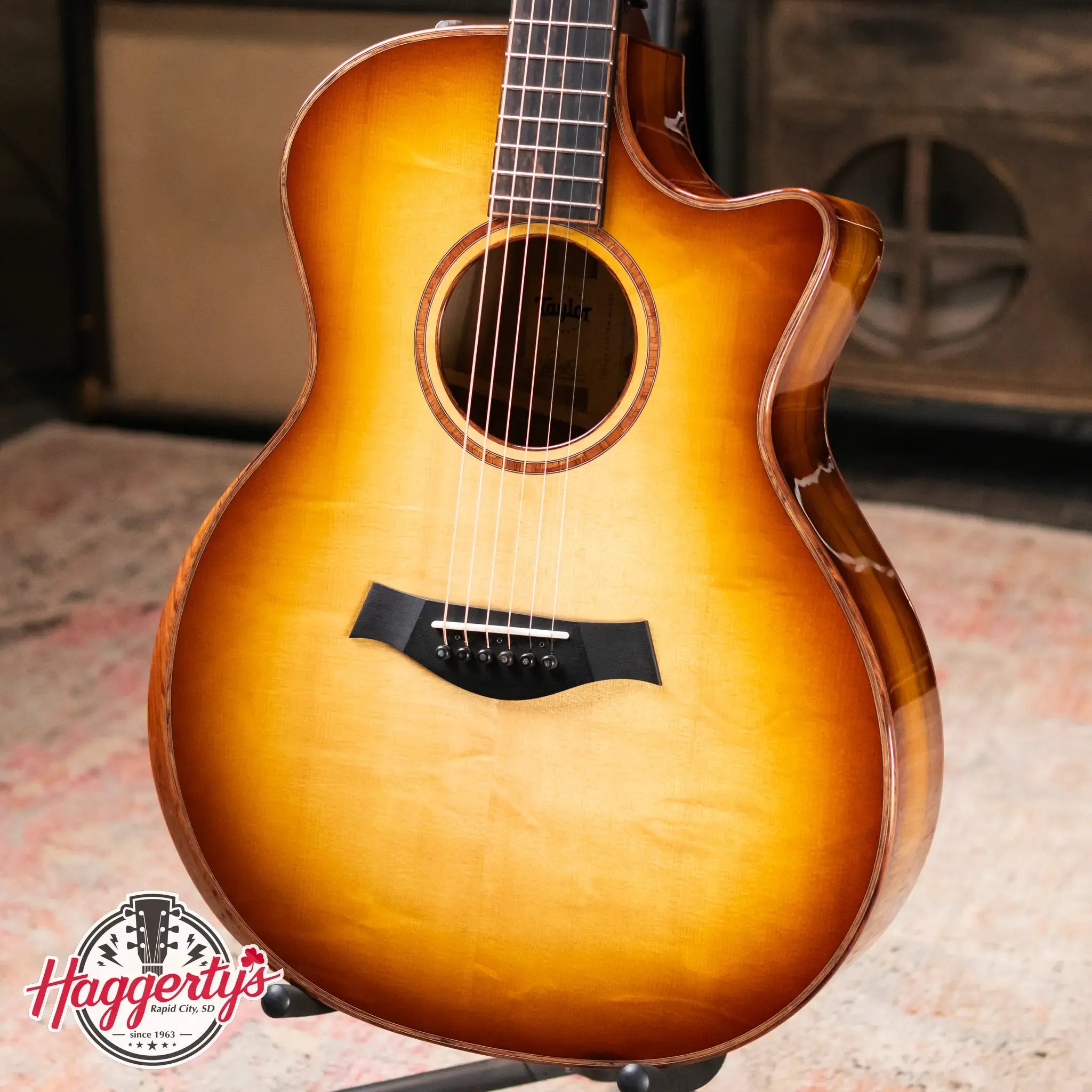 Taylor Custom Shop C14ce B5042 2025 Catch Event #42 Grand Auditorium Acoustic/Electric Guitar - Sassafras/Bearclaw Sitka Spruce with Hardshell Case