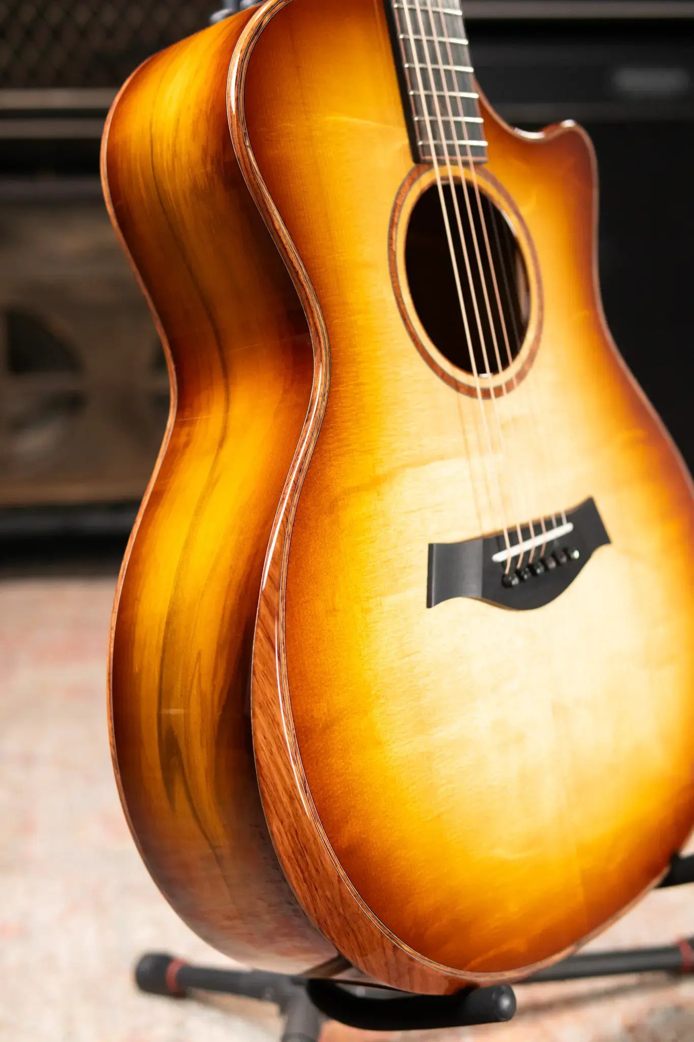 Taylor Custom Shop C14ce B5042 2025 Catch Event #42 Grand Auditorium Acoustic/Electric Guitar - Sassafras/Bearclaw Sitka Spruce with Hardshell Case