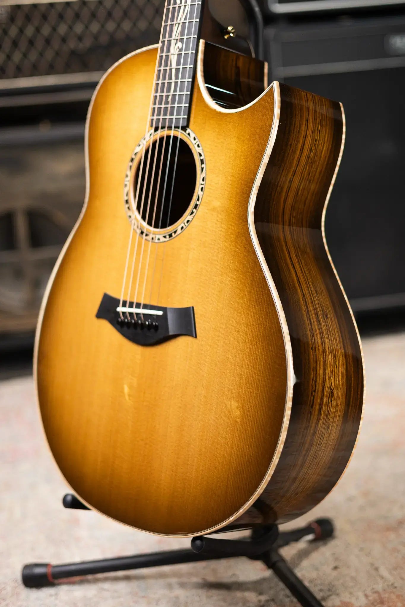 Taylor Custom Shop C18ce B5020 Catch Event #20 Grand Orchestra Acoustic/Electric Guitar - Bocote/Torrefied Sitka with Hardshell Case