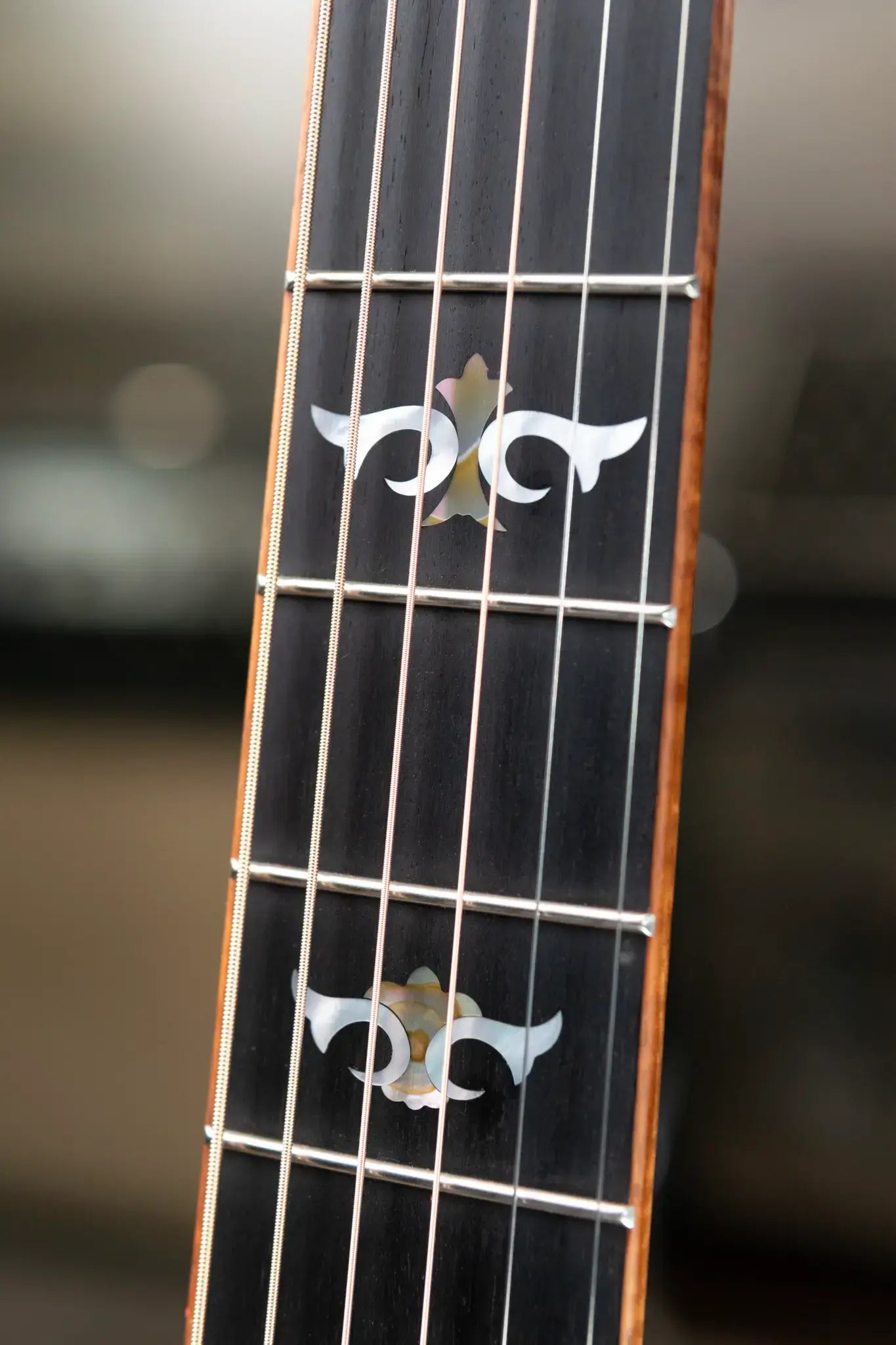 Taylor Custom Shop Grand Auditorium Acoustic/Electric Guitar with Hardshell Case