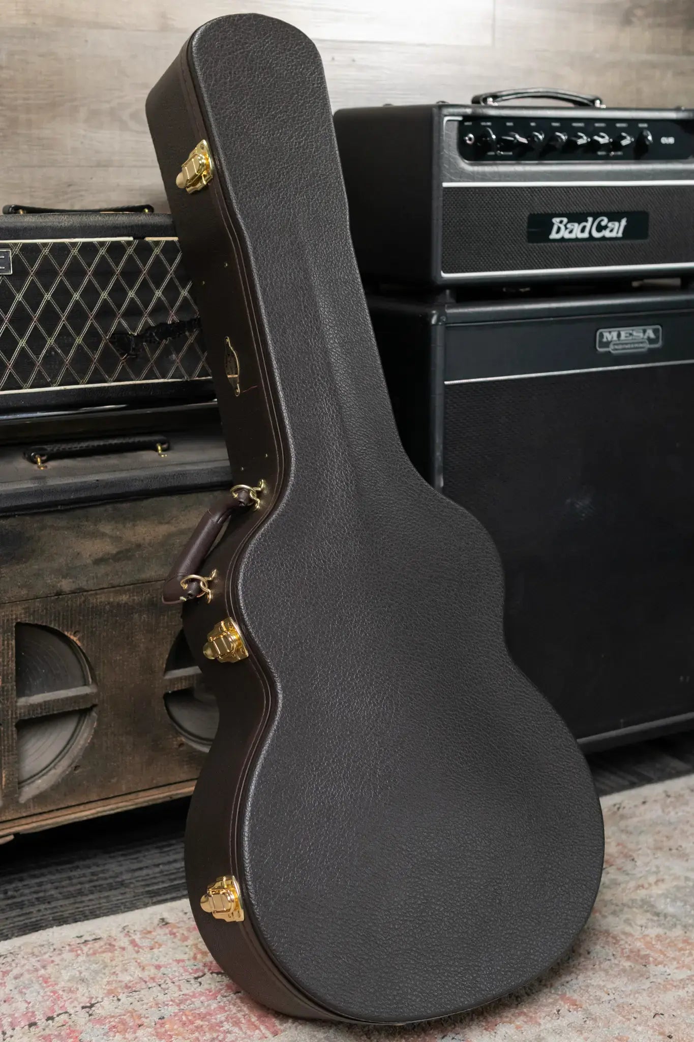 Taylor Custom Shop Grand Auditorium Rosewood/Adirondack Acoustic/Electric Guitar with L.R Baggs VTC pickup and Hardshell Case