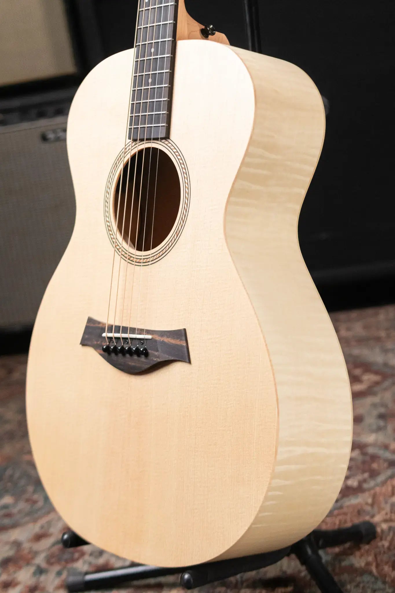 Taylor EG-12e LTD Academy Lutz Spruce/Maple Grand Concert Acoustic/Electric Guitar with Gig Bag