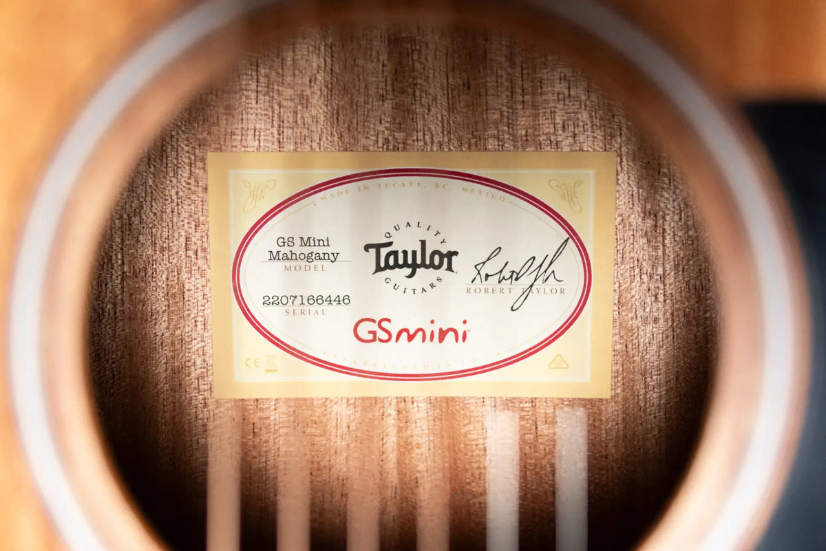 Taylor GS Mini Mahogany Acoustic Guitar with GS Mini Bag