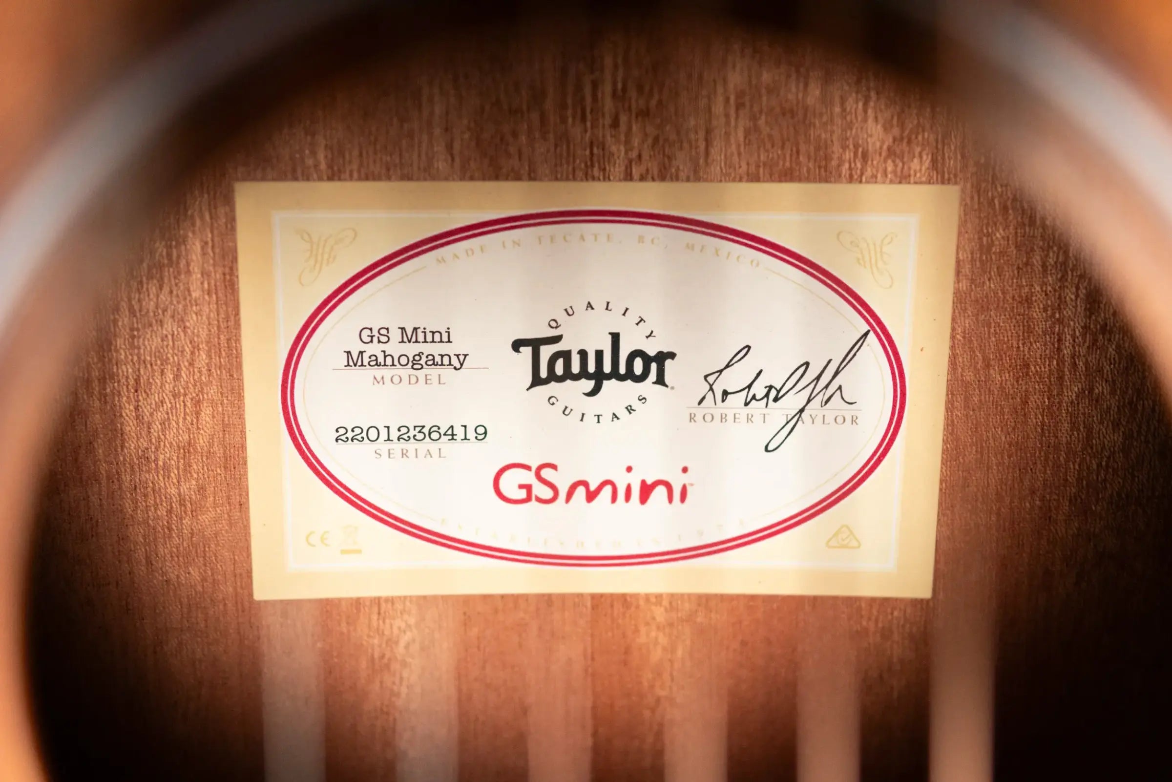 Taylor GS Mini Mahogany Left-Handed Acoustic Guitar - Mahogany with Gig Bag