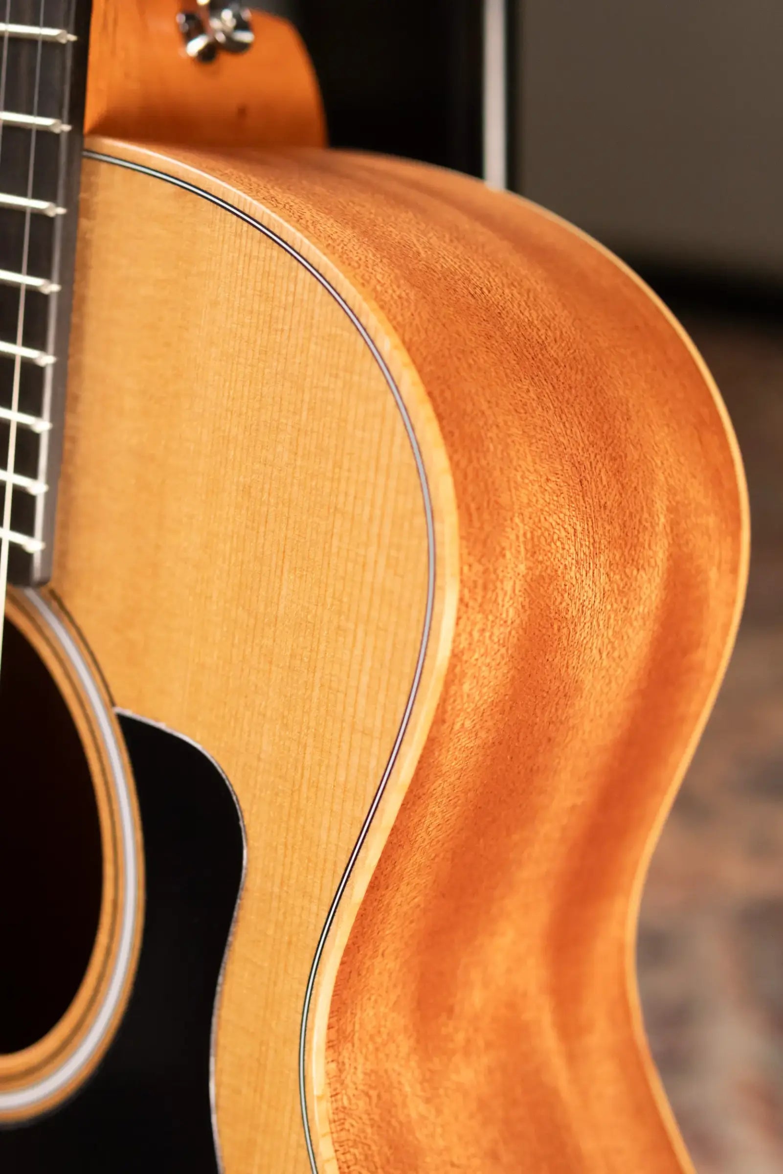 Taylor GS Mini Sapele Acoustic Guitar with GS Mini Bag