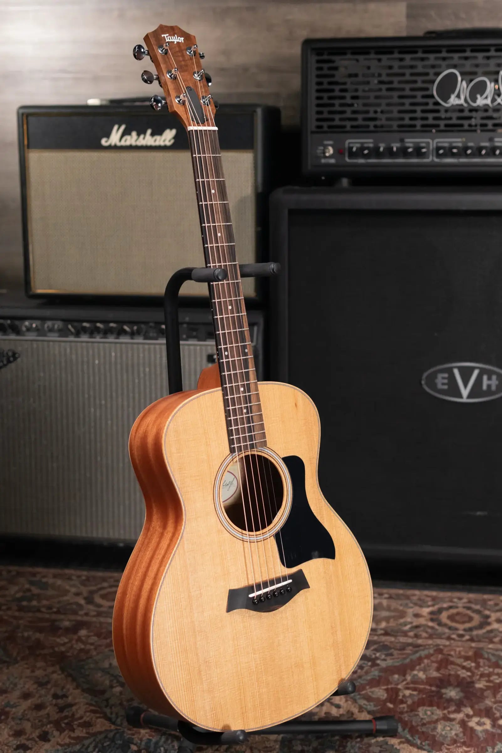 Taylor GS Mini Sapele Acoustic Guitar with GS Mini Bag