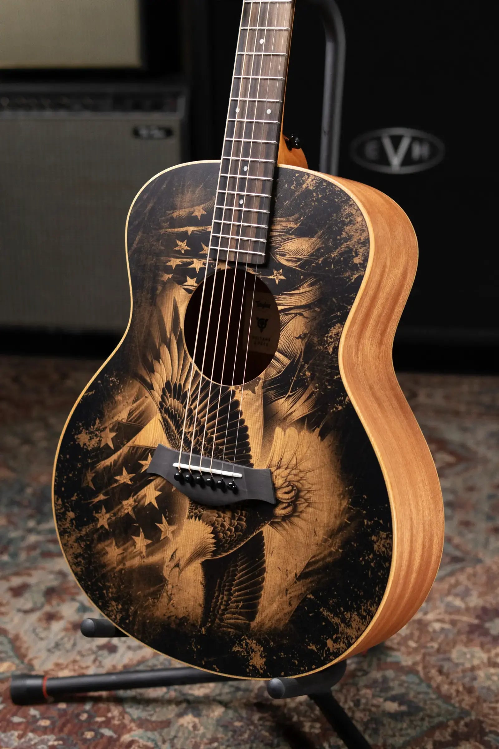Taylor GS Mini Special Edition Guitars 4 Veterans Acoustic Guitar - Americana with GS Mini Bag