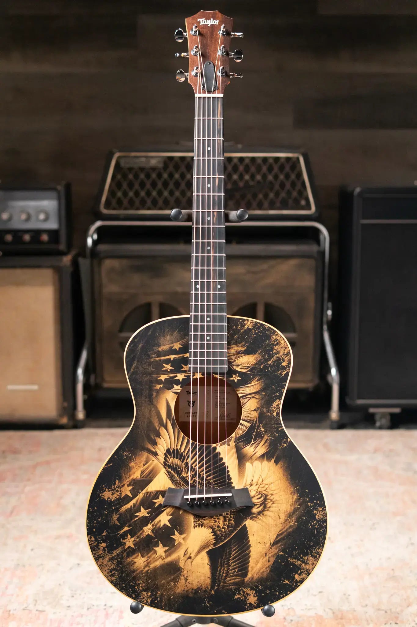 Taylor GS Mini Special Edition Guitars 4 Veterans Americana Acoustic Guitar with GS Mini Bag