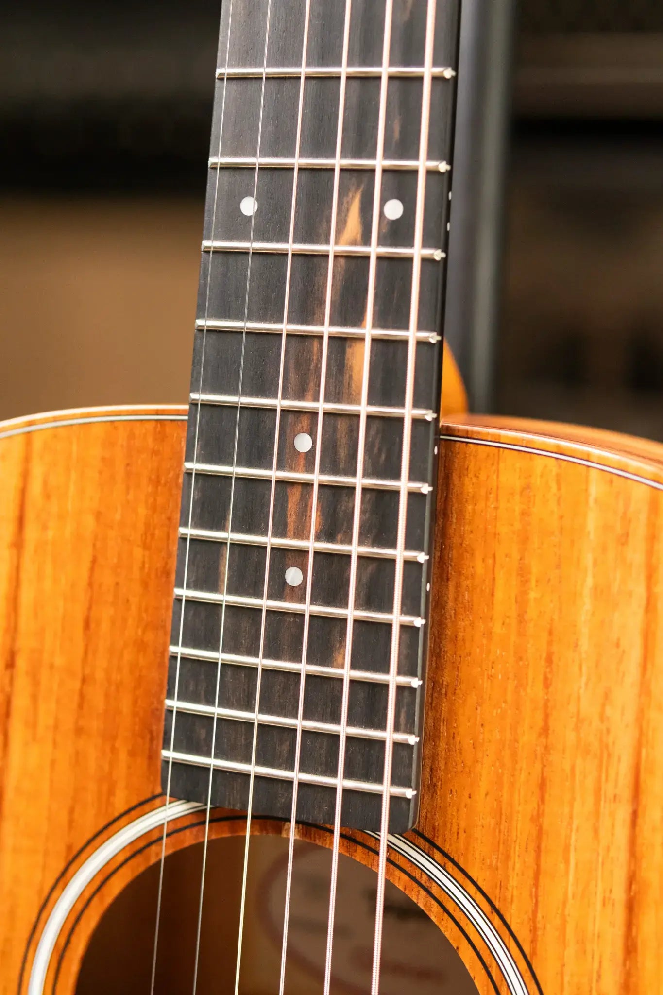 Taylor GS Mini-e Koa Left-Handed Acoustic/Electric Guitar with Gig Bag