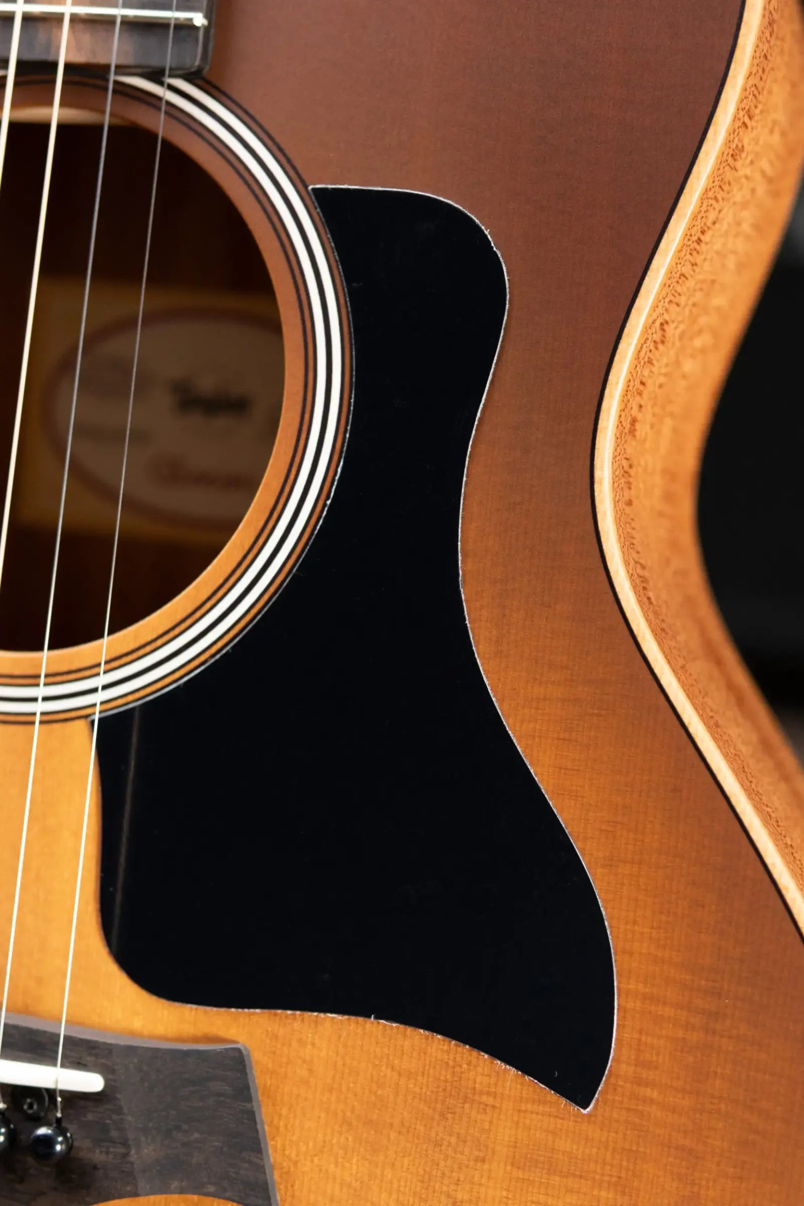 Taylor GS Mini-e Special Edition Acoustic/Electric Guitar - Honeyburst with GS Mini Bag