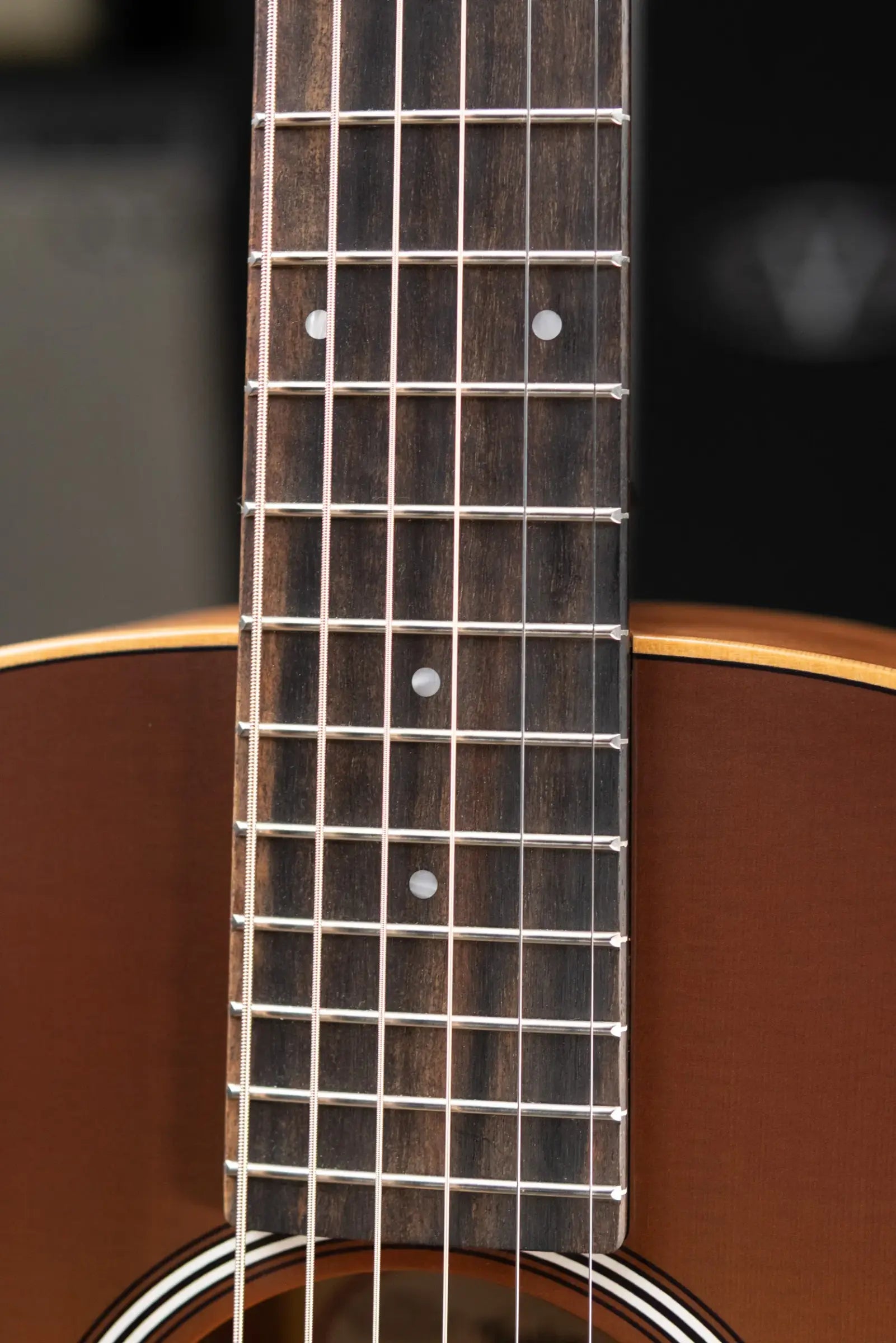 Taylor GS Mini-e Special Edition Acoustic/Electric Guitar - Honeyburst with GS Mini Bag