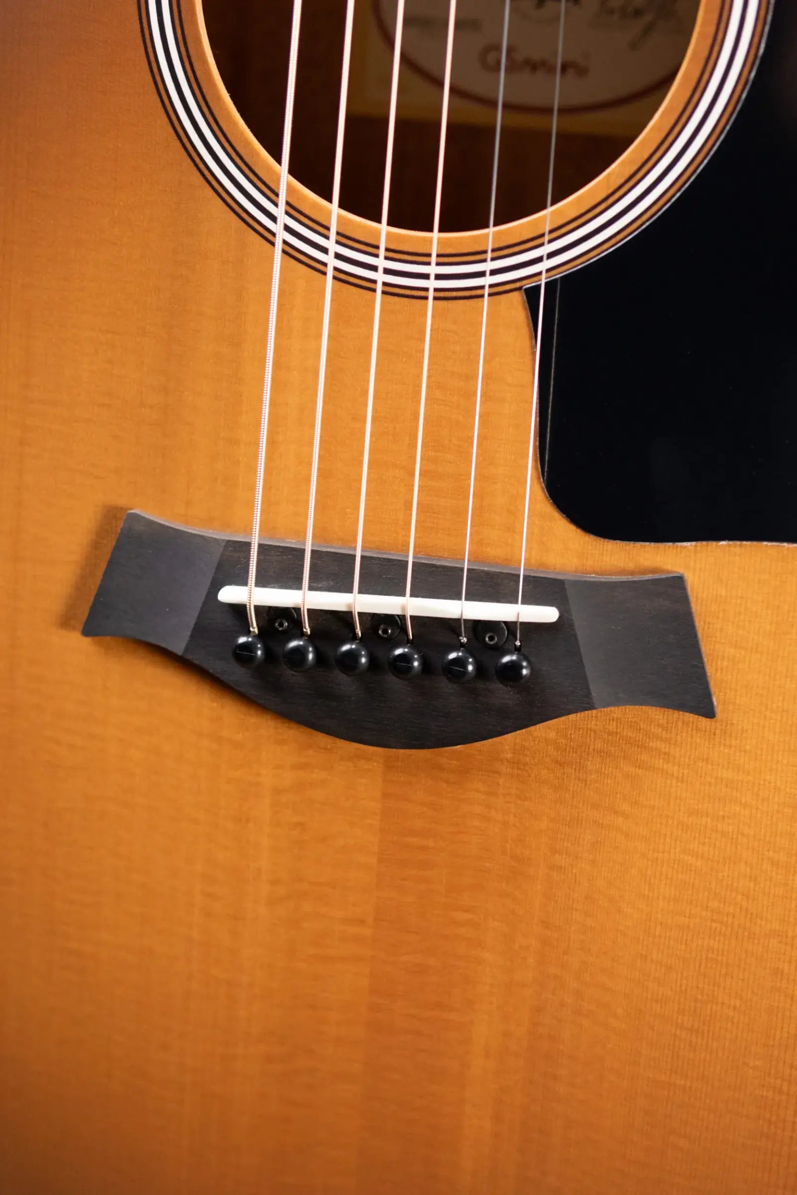 Taylor GS Mini-e Special Edition Acoustic/Electric Guitar - Honeyburst with GS Mini Bag