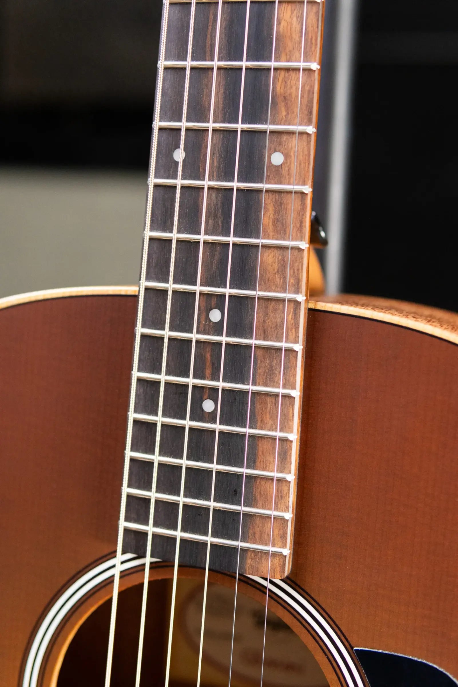 Taylor GS Mini-e Special Edition Acoustic/Electric Guitar - Honeyburst with GS Mini Bag