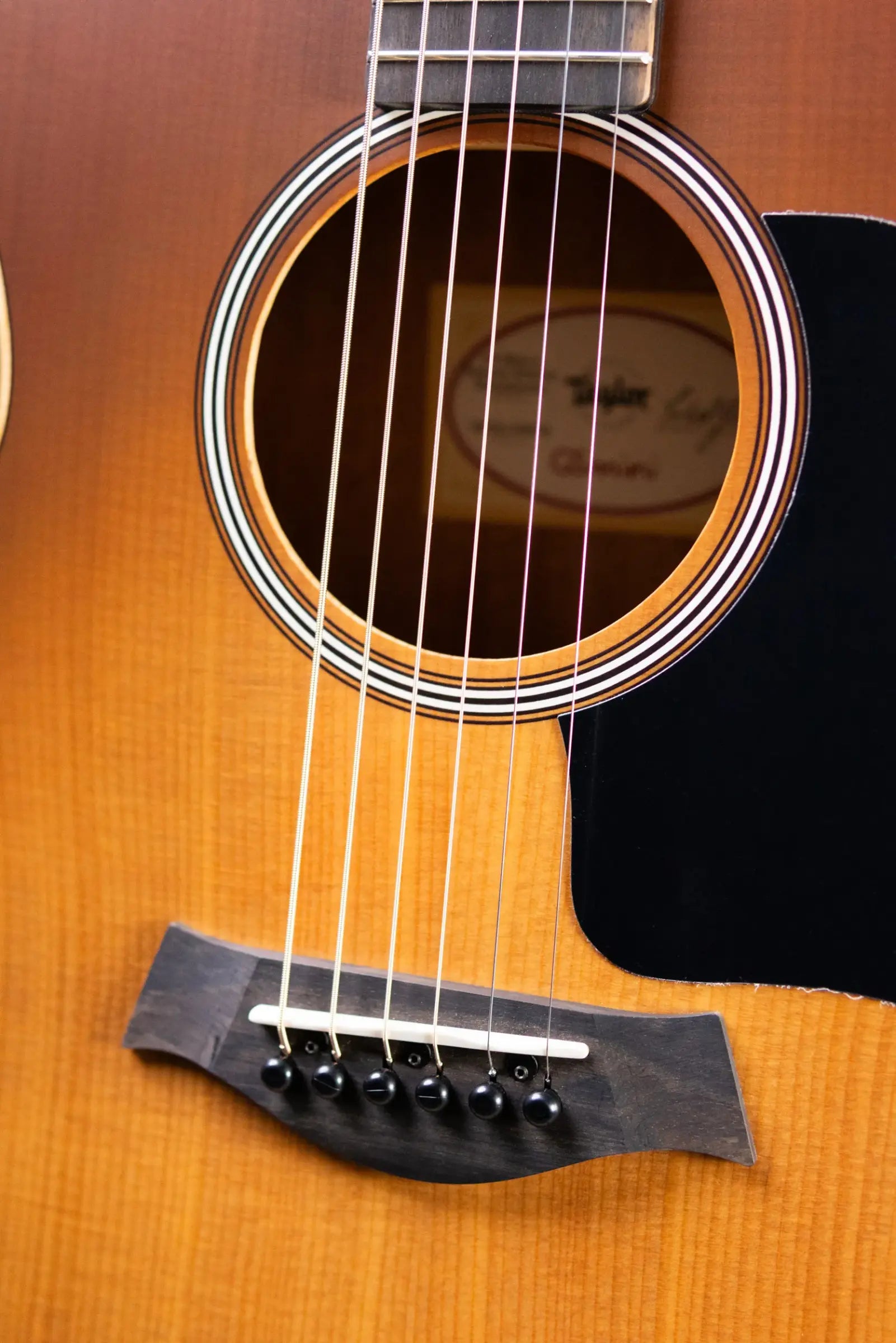 Taylor GS Mini-e Special Edition Acoustic/Electric Guitar - Honeyburst with GS Mini Bag