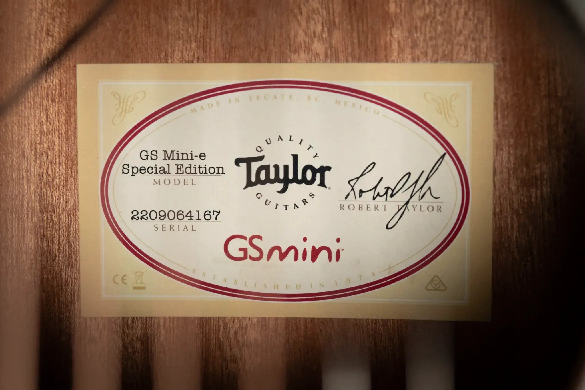 Taylor GS Mini-e Special Edition Acoustic/Electric - Transparent Black with GS Mini Bag
