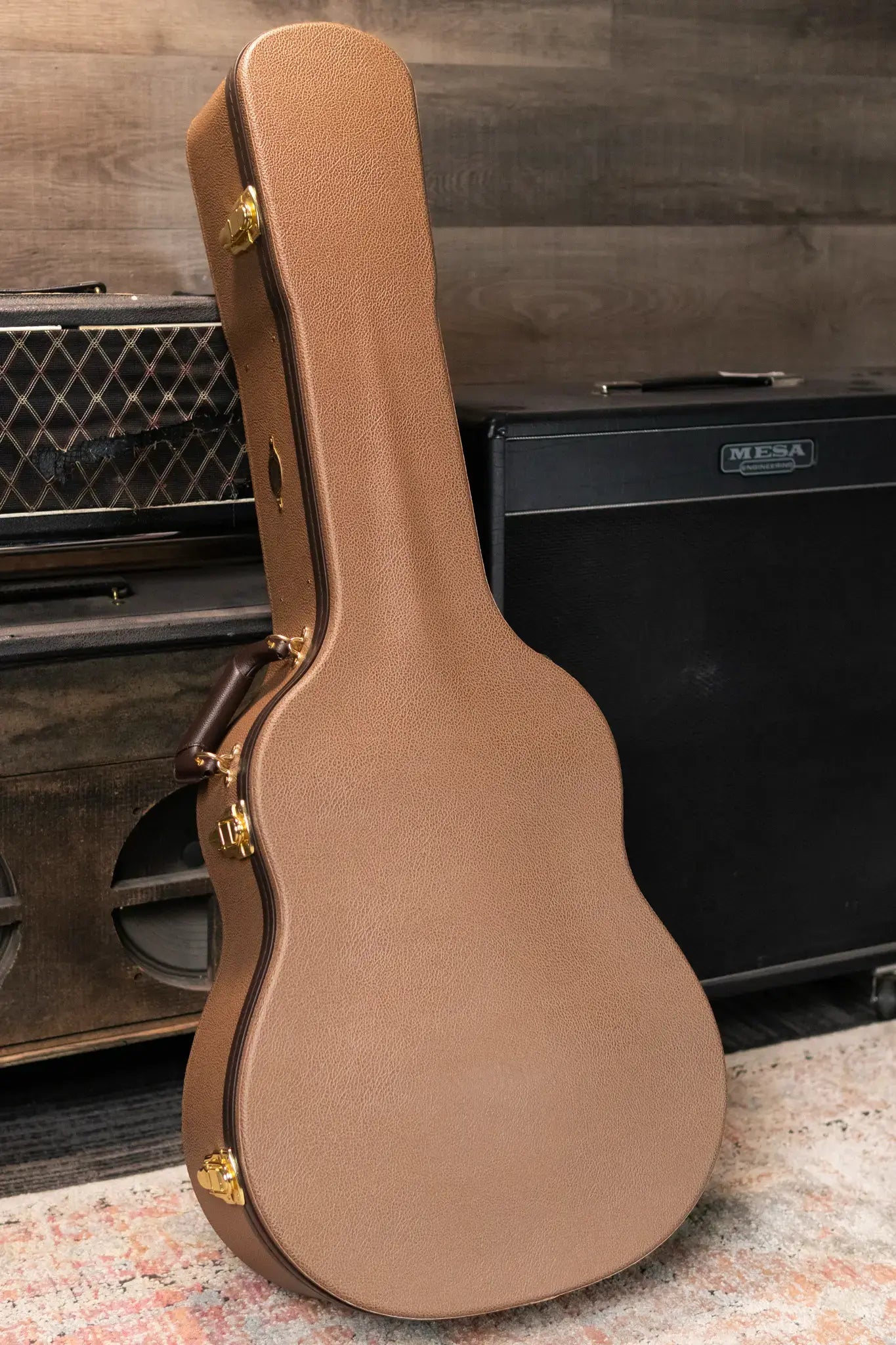 Taylor Gold Label 517e SB Grand Pacific Acoustic/Electric Guitar - Sunburst with Cream Pickguard and Hardshell Case
