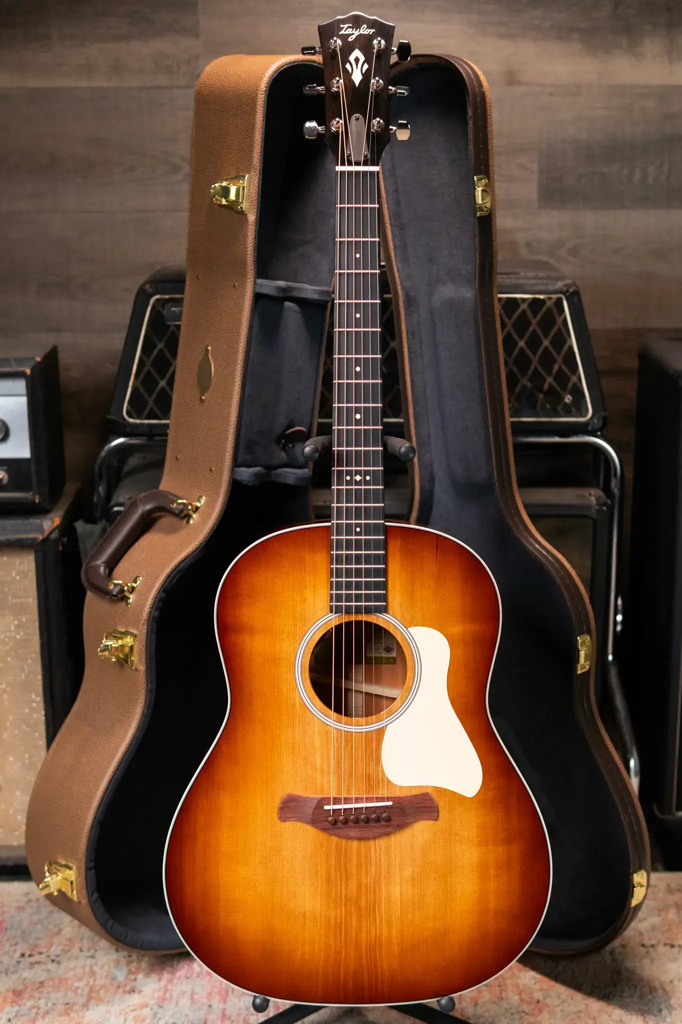 Taylor Gold Label 517e SB Grand Pacific Acoustic/Electric Guitar - Sunburst with Cream Pickguard and Hardshell Case - Factory Demo