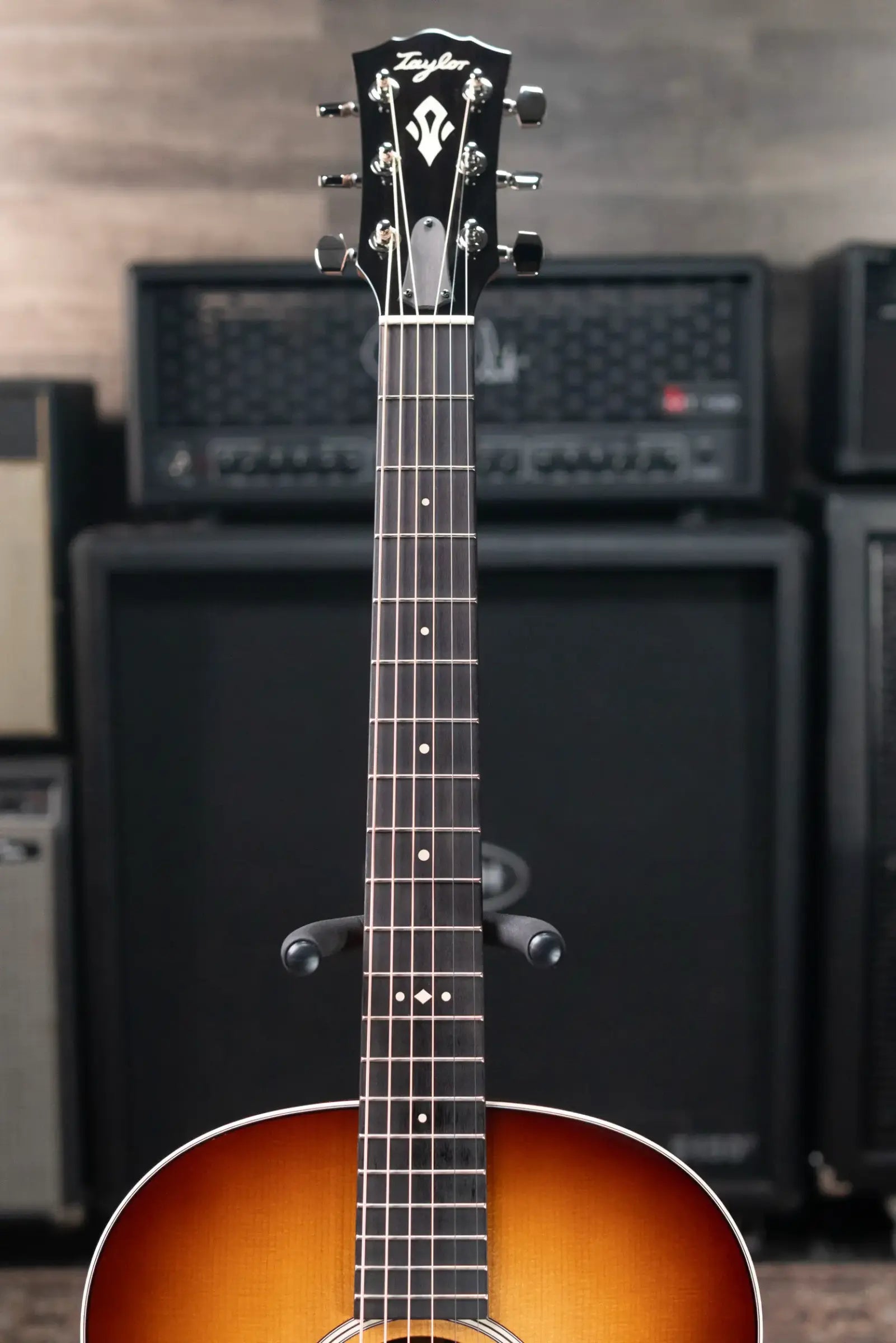 Taylor Gold Label 517e SB Grand Pacific Acoustic/Electric Guitar - Sunburst with Cream Pickguard and Hardshell Case