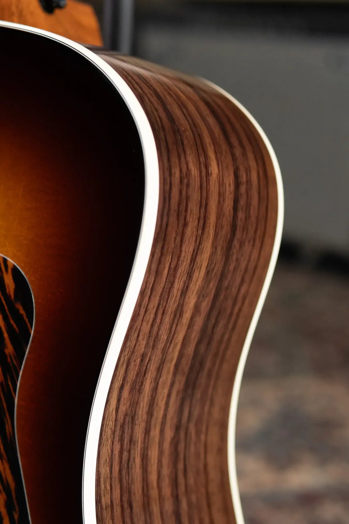 Taylor Gold Label 710e Special Edition Dreadnought Acoustic/Electric Guitar - Nashville Burst with Hardshell Case - Factory Demo