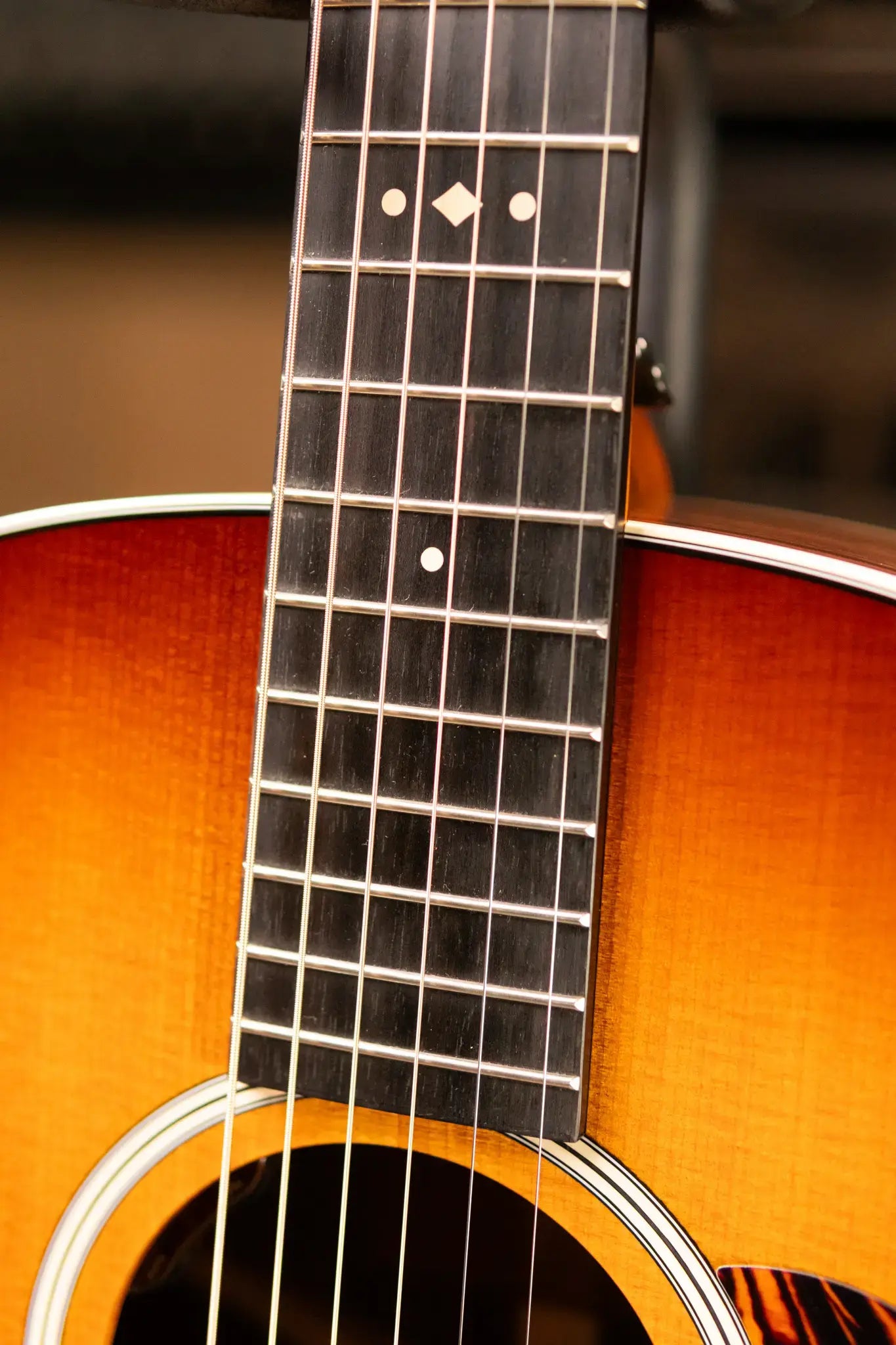 Taylor Gold Label 714e SB Super Auditorium Acoustic/Electric Guitar - Sunburst with Firestripe Pickguard and Hardshell Case