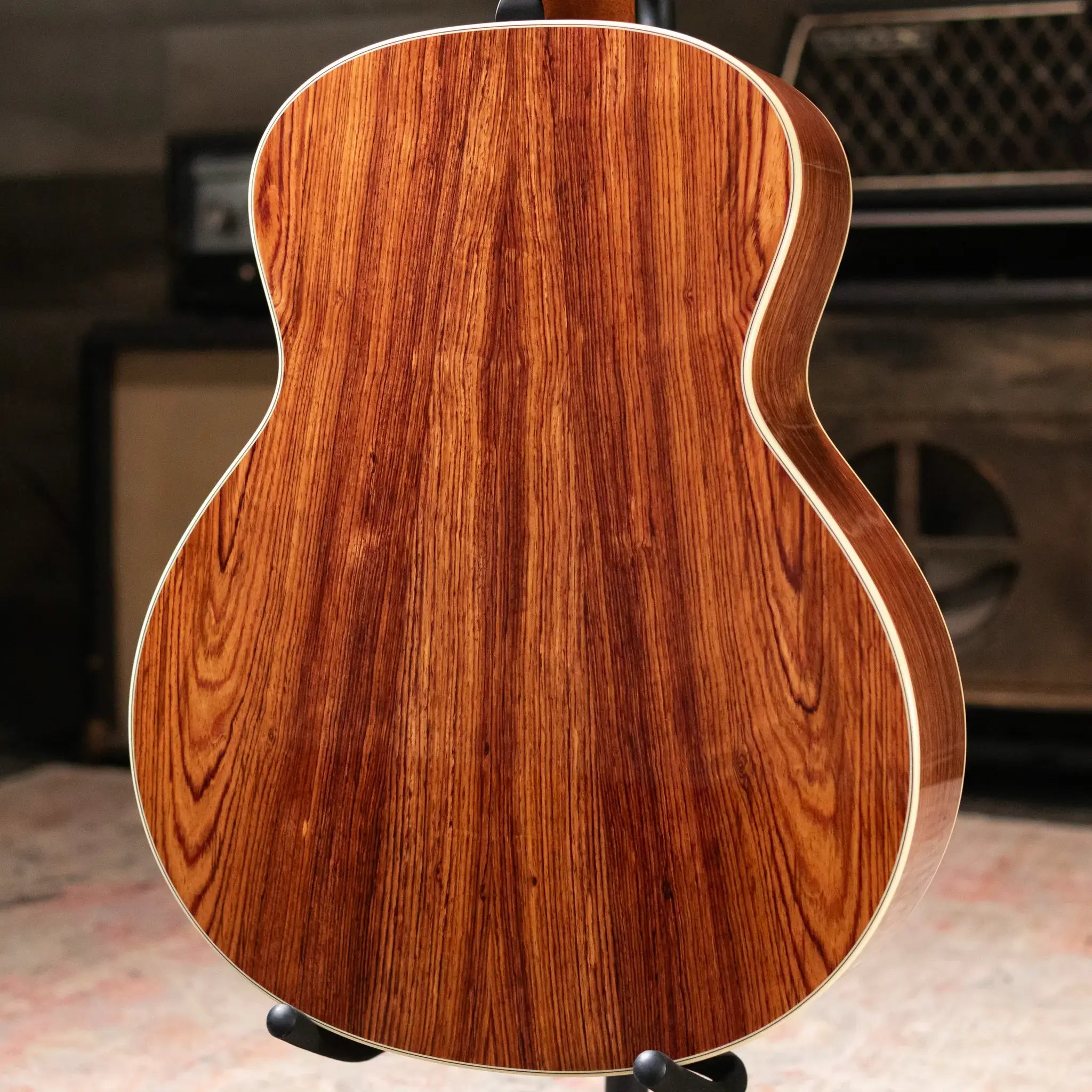 Taylor Gold Label 814e Honduran Rosewood Super Auditorium Acoustic/Electric Guitar - Burst Top with Hardshell Case - Floor Demo
