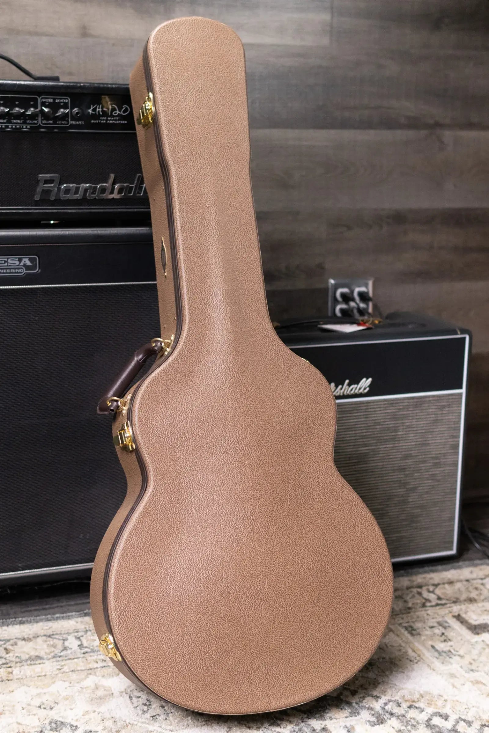 Taylor Gold Label 814e Left-Handed Super Auditorium Acoustic/Electric Guitar - Natural with Hardshell Case