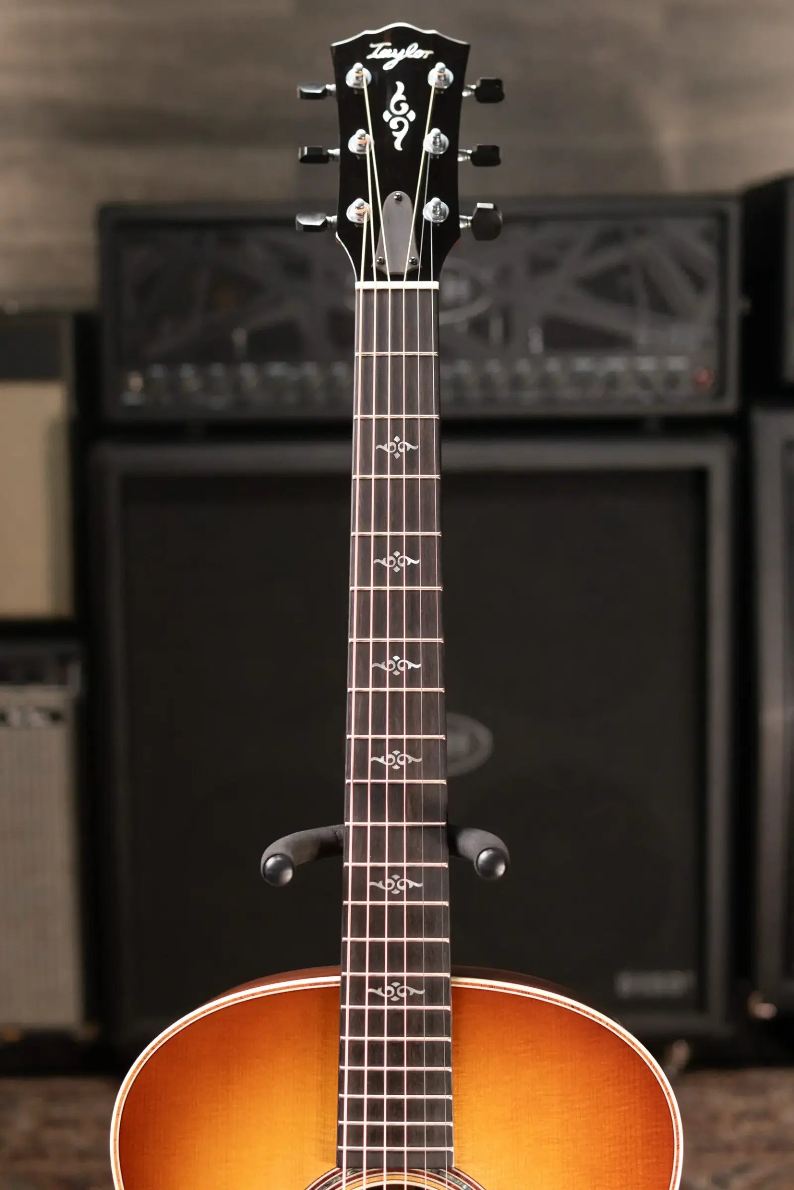 Taylor Gold Label 814e SB Honduran Rosewood Super Auditorium Acoustic/Electric Guitar - Burst Top with Hardshell Case