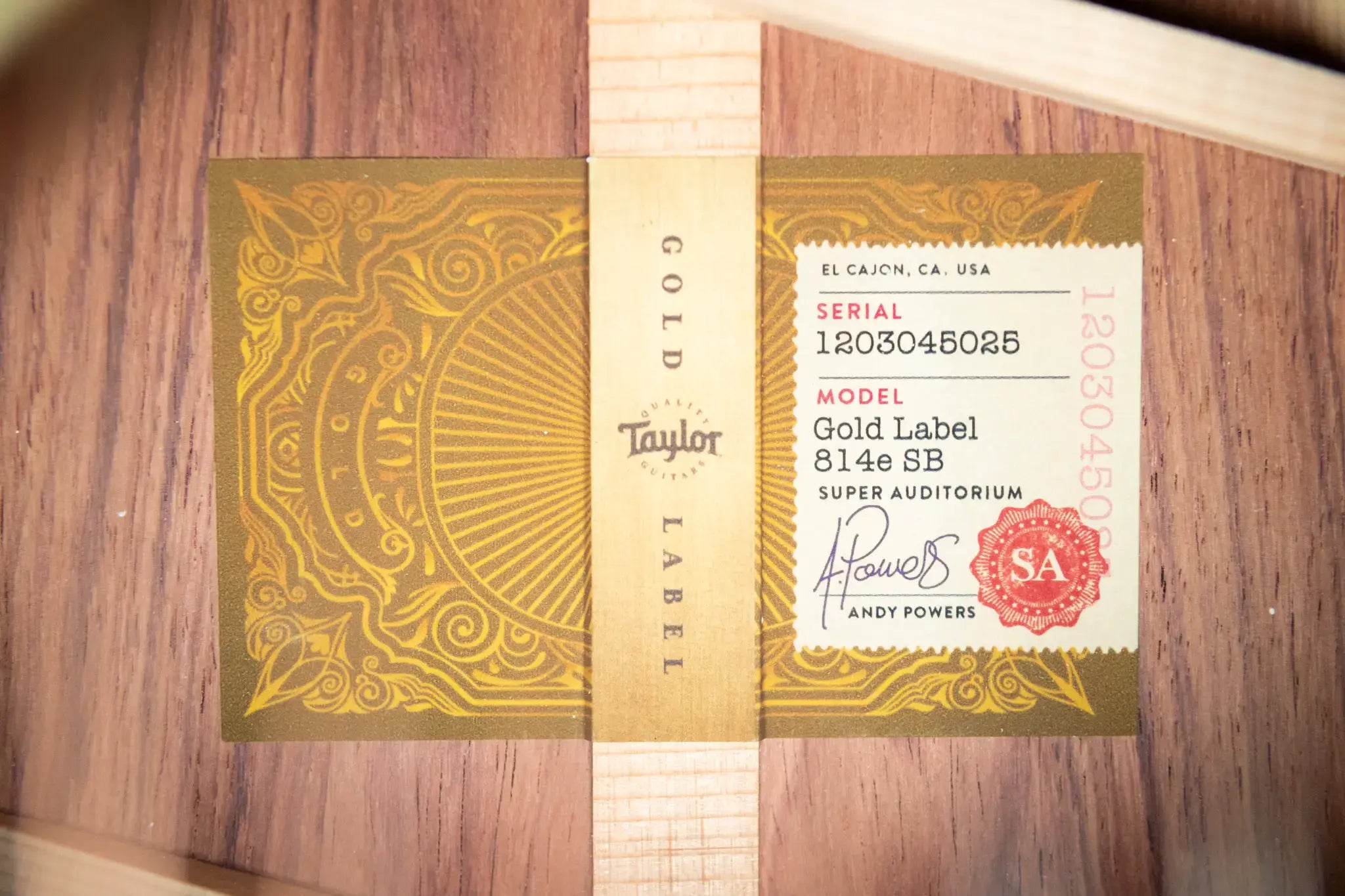 Taylor Gold Label 814e SB Super Auditorium Acoustic/Electric Guitar - Burst Top with Hardshell Case - Factory Demo
