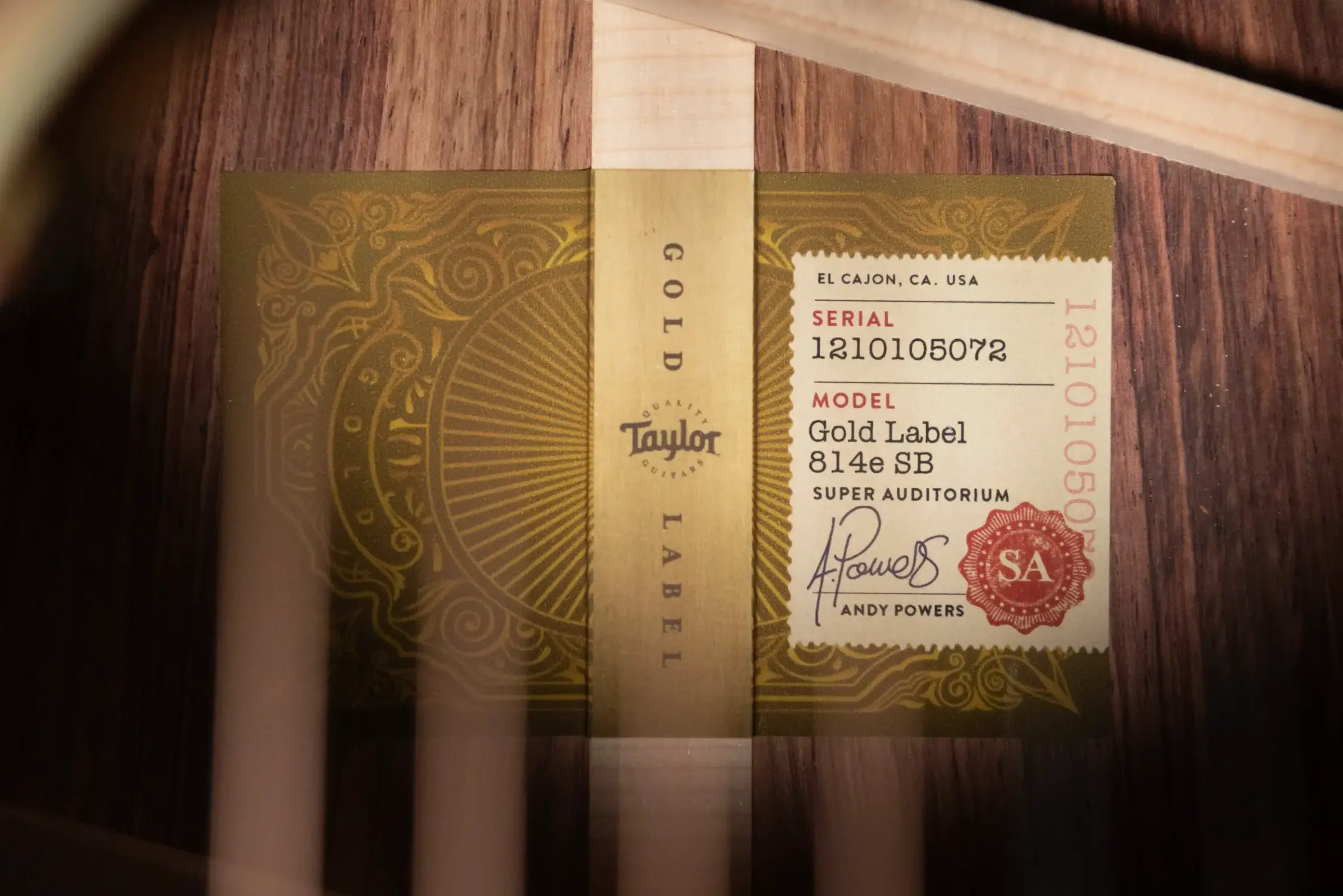 Taylor Gold Label 814e SB Super Auditorium Acoustic/Electric Guitar - Sunburst with Hardshell Case