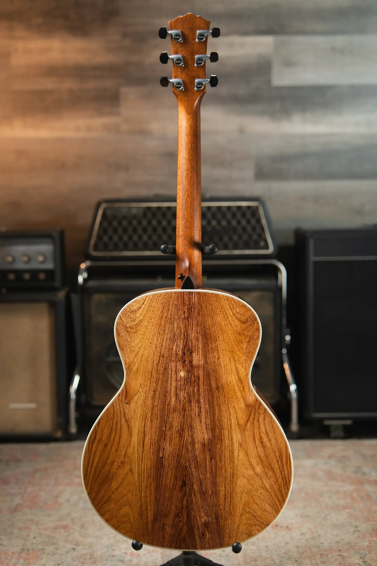 Taylor Gold Label 814e Super Auditorium Acoustic/Electric Guitar - Natural Top with Hardshell Case