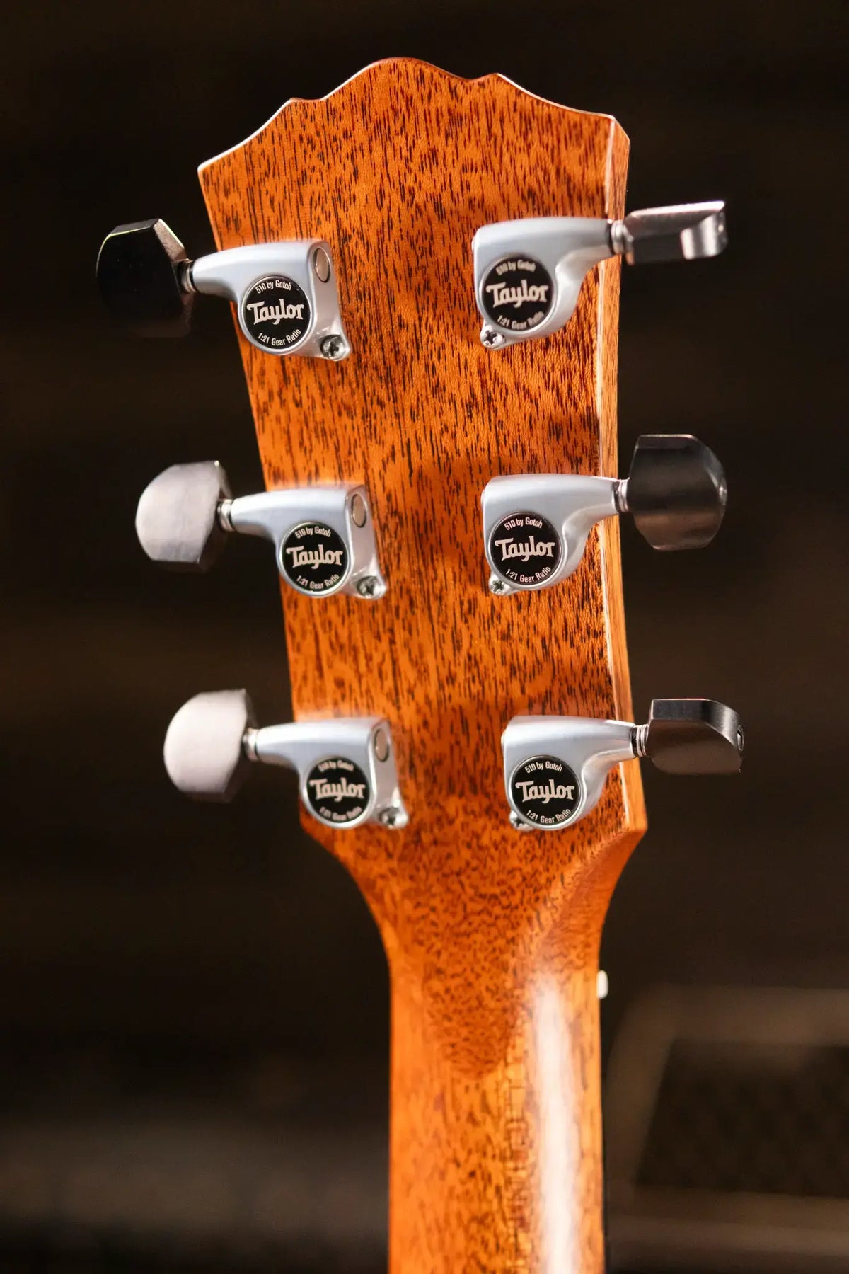 Taylor Gold Label 817e SB Grand Pacific Acoustic/Electric Guitar - Sunburst with Hardshell Case - Demo