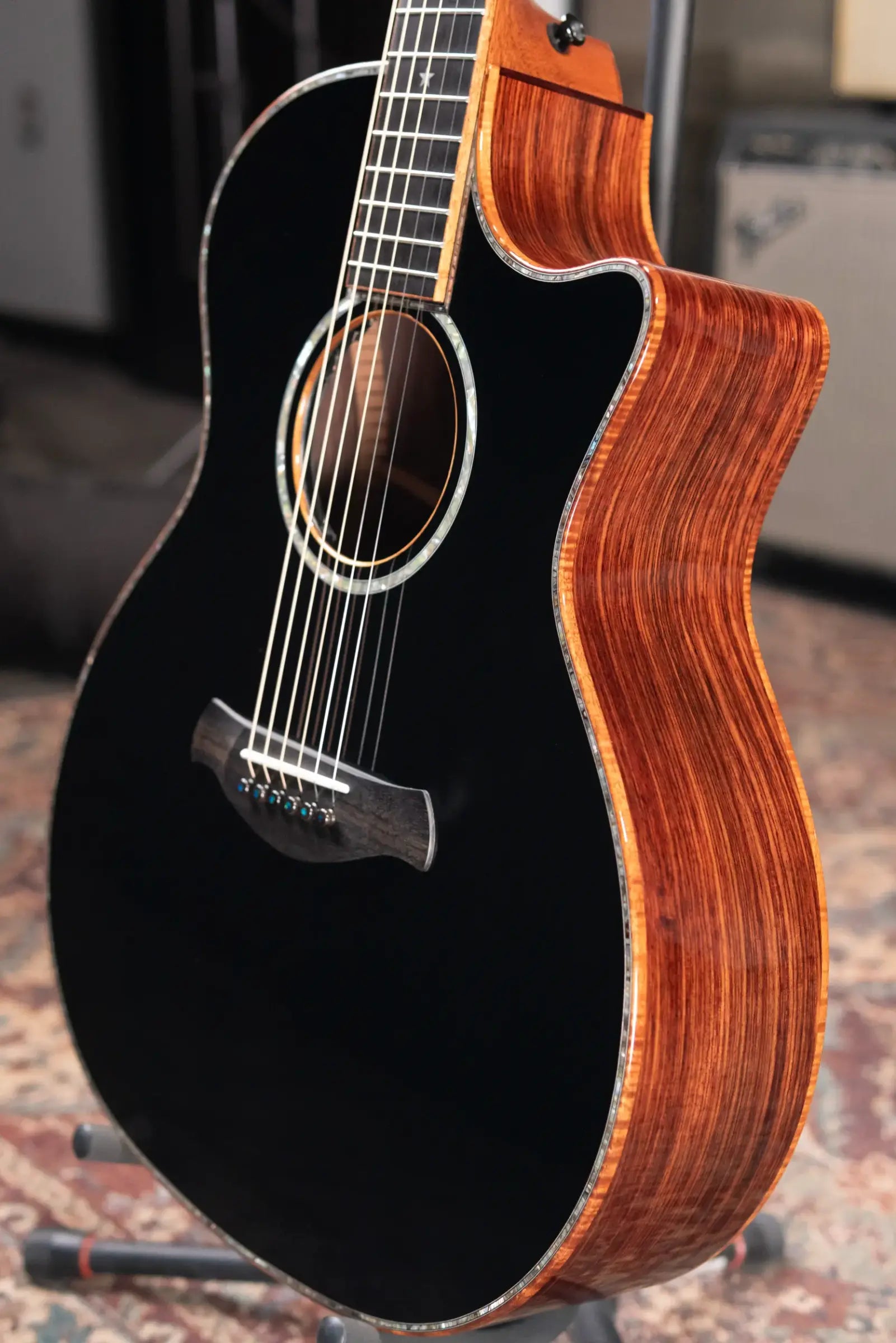 Taylor Guitars 4 Vets 814ce Special Edition Grand Auditorium Acoustic/Electric Guitar - Blacktop with Hardshell Case