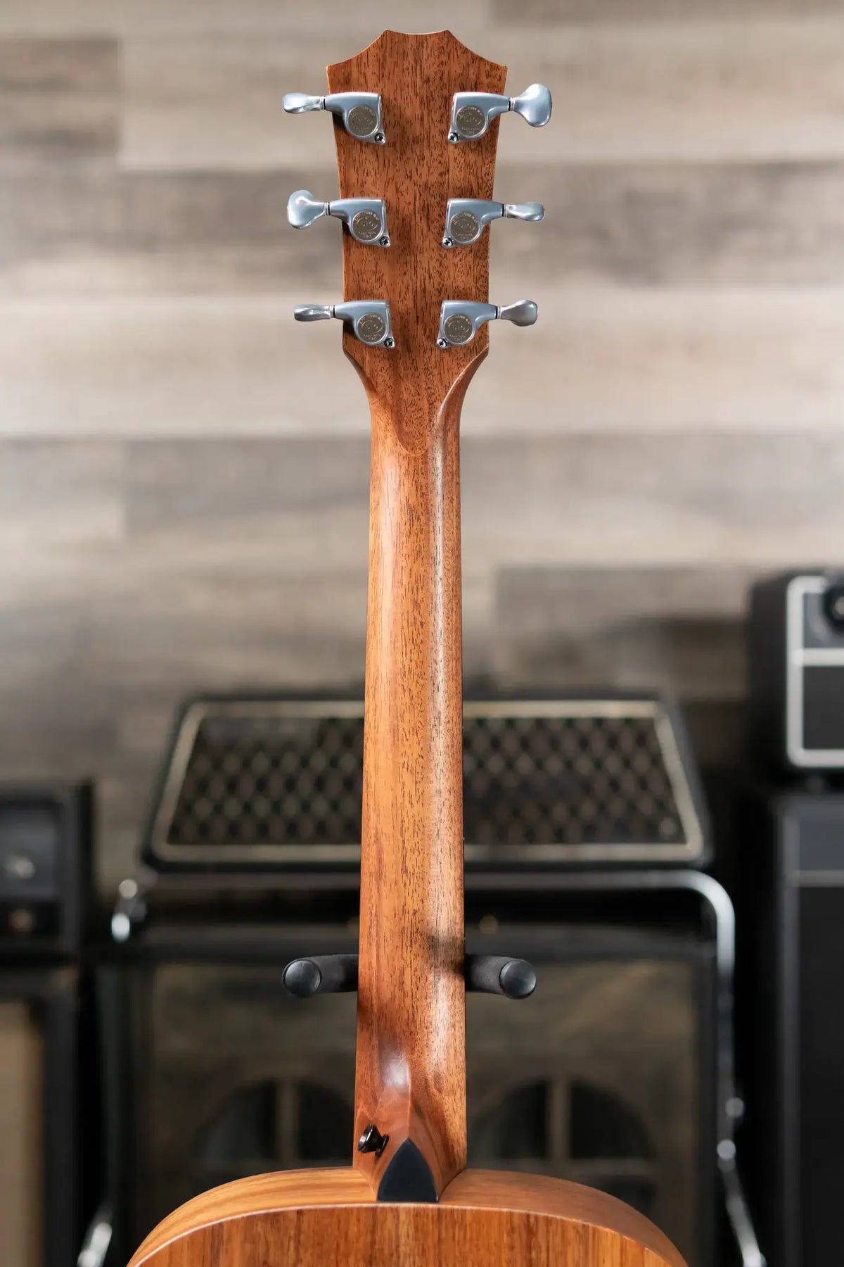 Taylor JCSM-6 Jacob Collier Signature Acoustic/Electric Guitar with Hardshell Case - Demo