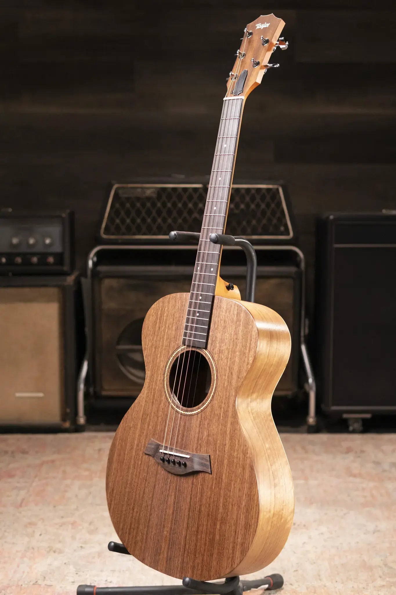 Taylor Jacob Collier Signature Academy 22e 5-String Acoustic/Electric Guitar with Gig Bag