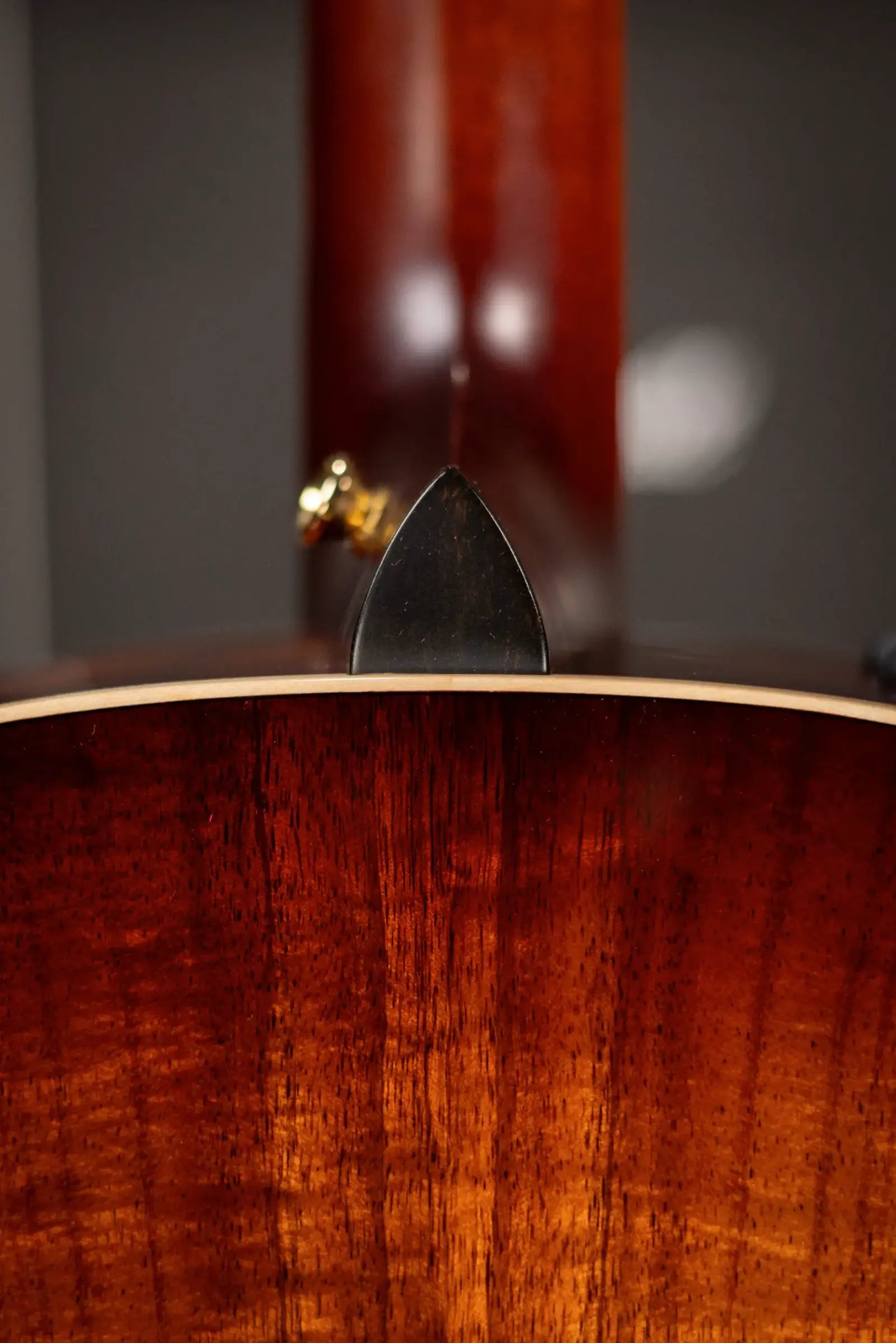 Taylor K21e Grand Theater Acoustic/Electric Guitar with AeroCase