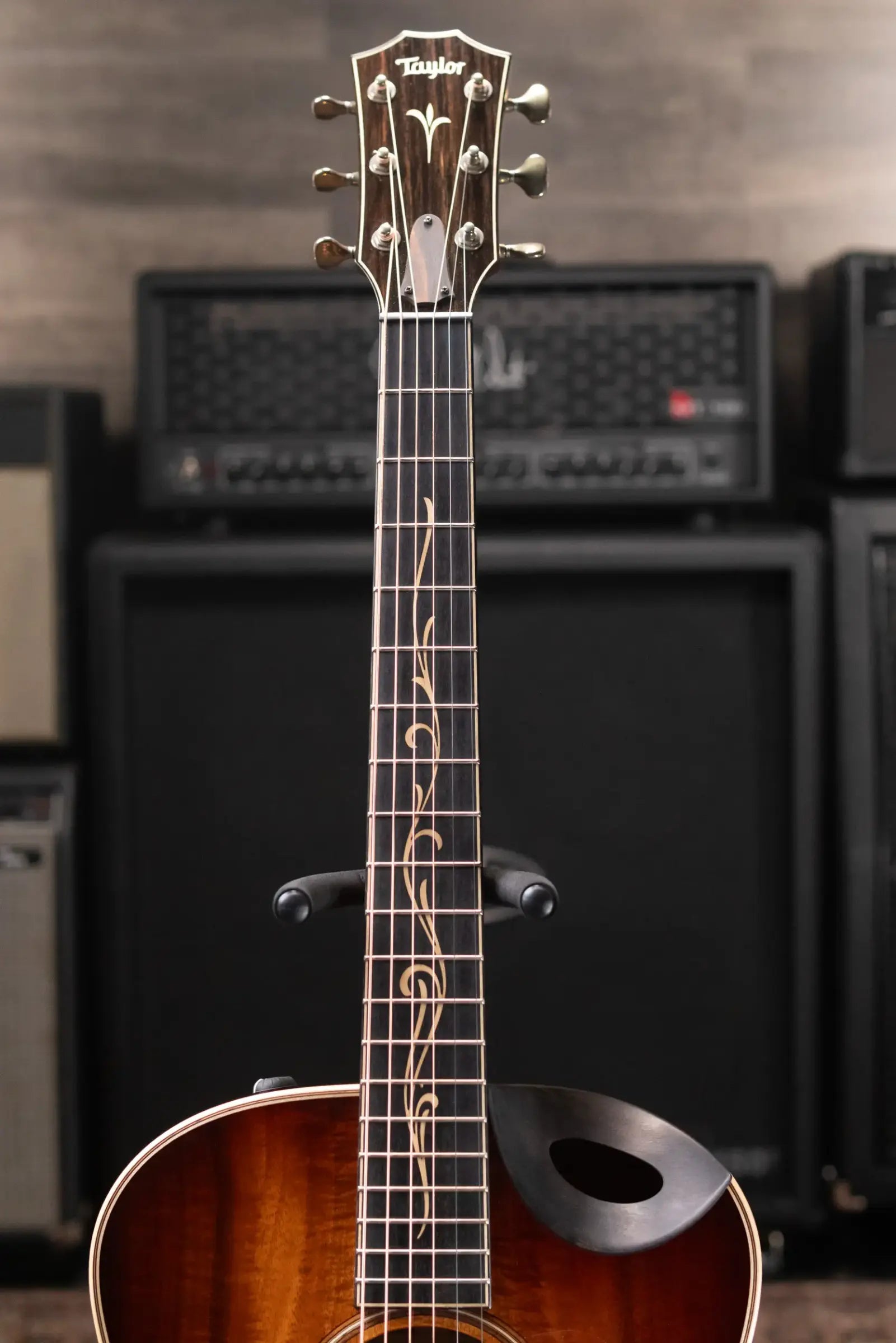Taylor K26ce Grand Symphony Acoustic/Electric with Hardshell Case - Used