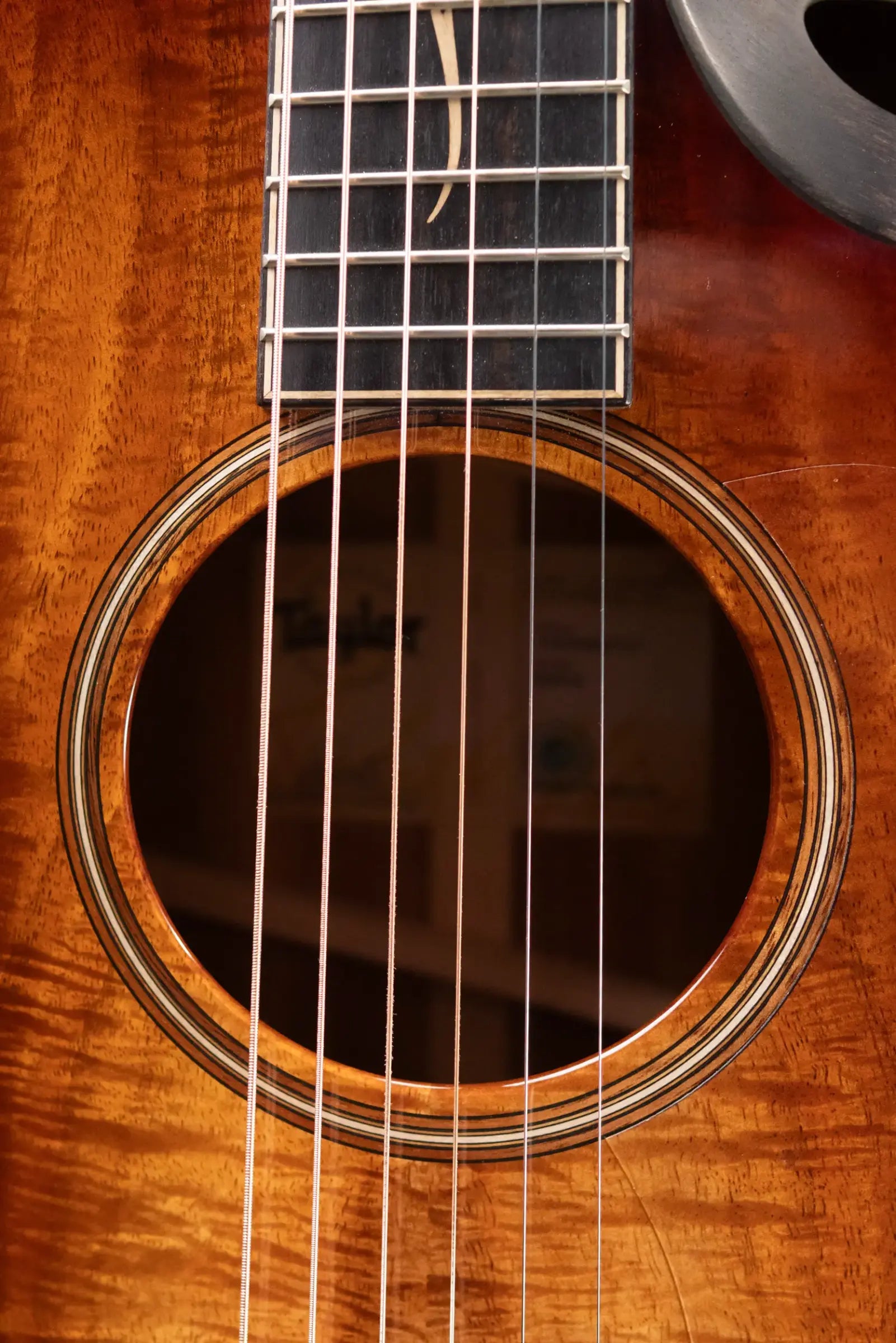 Taylor K26ce Grand Symphony Acoustic/Electric with Hardshell Case - Used