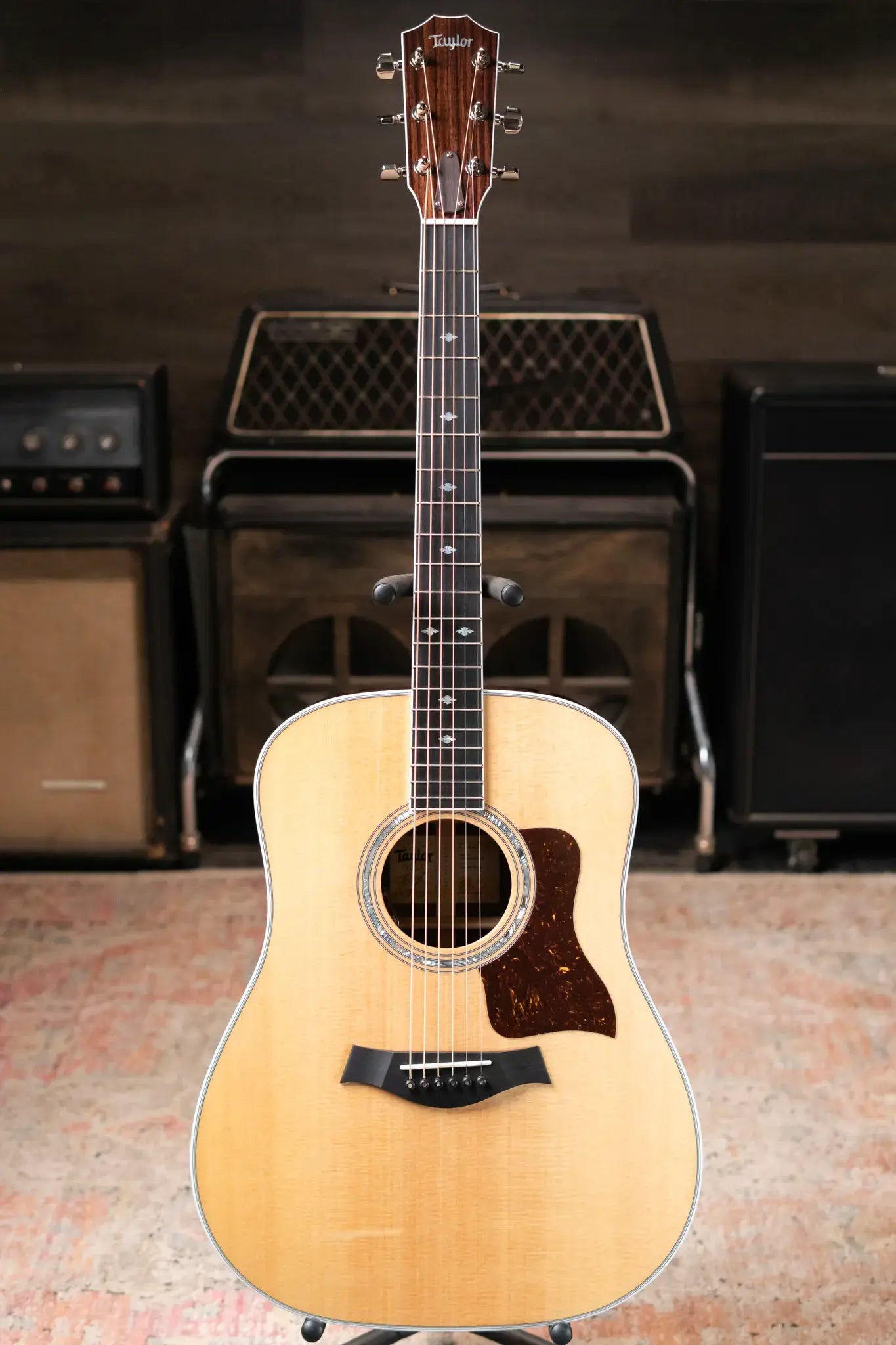 Taylor Legacy 810e Dreadnought Acoustic/Electric Guitar with Hardshell Case
