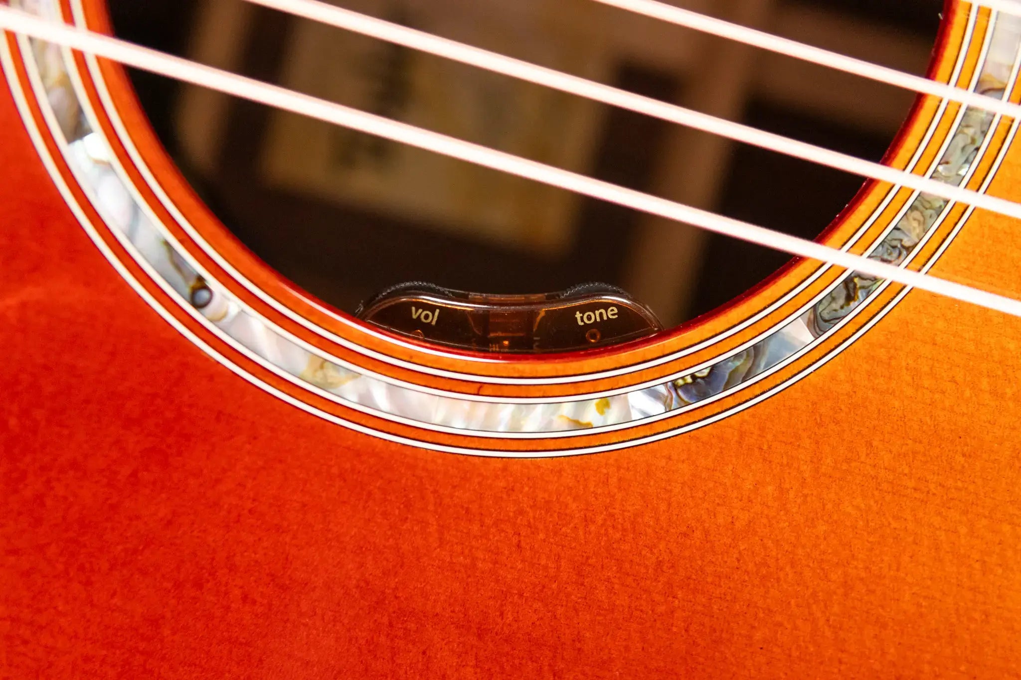 Taylor Legacy 810e Special Edition Acoustic/Electric Guitar - Heritage Burst with Hardshell Case