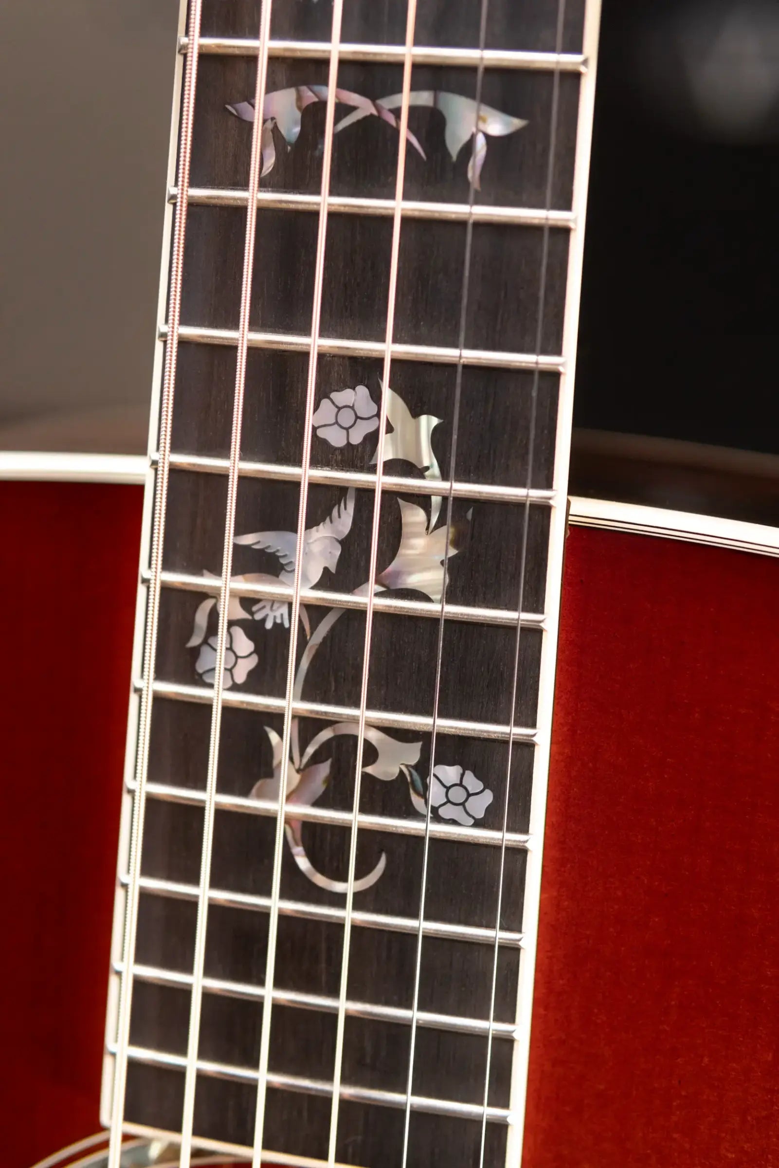 Taylor Legacy 810e Special Edition Dreadnought Acoustic/Electric Guitar - Heritage Burst with Hardshell Case