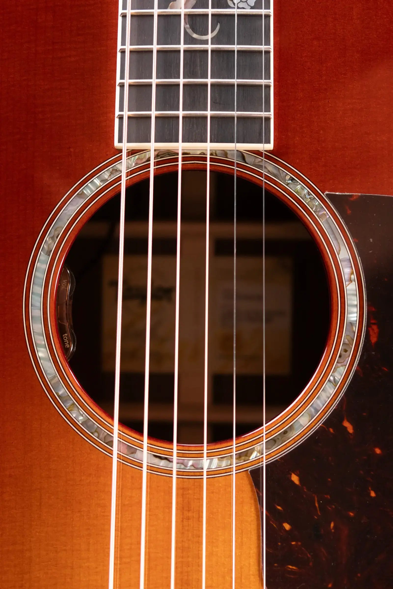 Taylor Legacy 810e Special Edition Dreadnought Acoustic/Electric Guitar - Heritage Burst with Hardshell Case