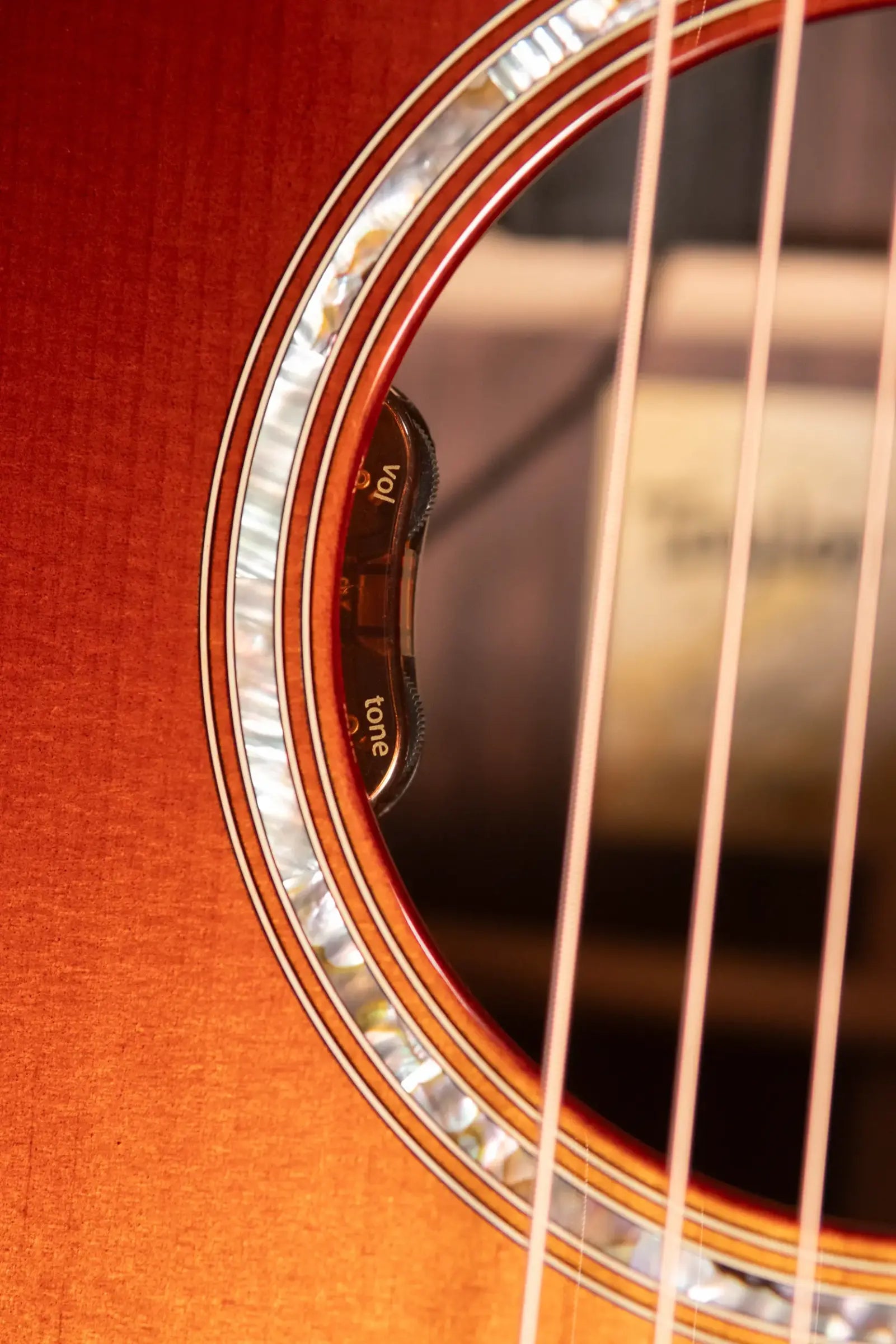 Taylor Legacy 810e Special Edition Dreadnought Acoustic/Electric Guitar - Heritage Burst with Hardshell Case